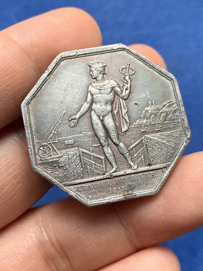 《竞宝斋》第451场 周日，周一，周二  3场连拍 （全场包邮，欢迎送拍） - 铅制 法国勒阿弗尔工程八角代币，22.05g，35mm，无边铭，版本自辨