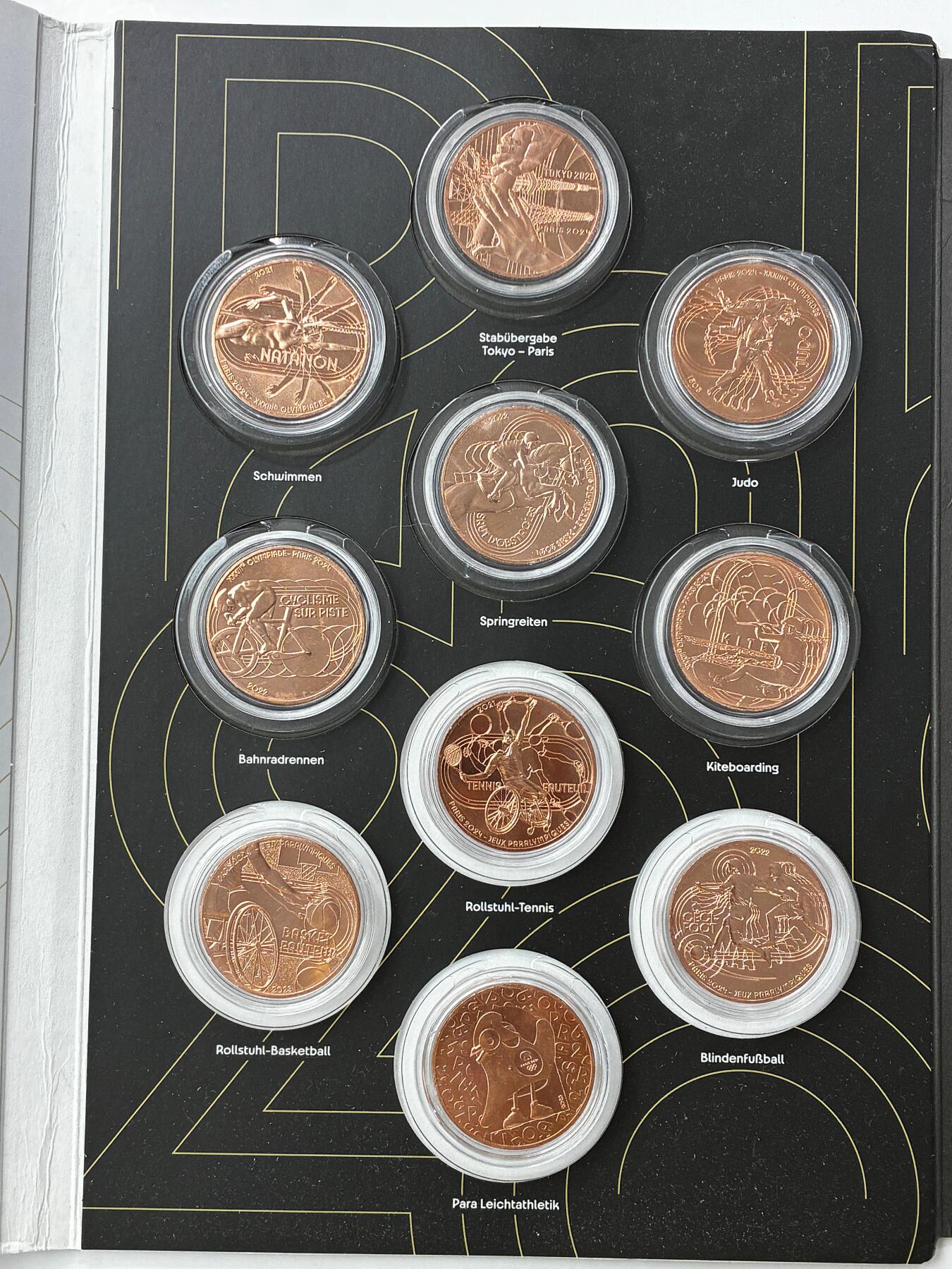 【雨安】【直播拍卖】【世界币章121期-裸币】2025-12-26 周五 19:30 保真