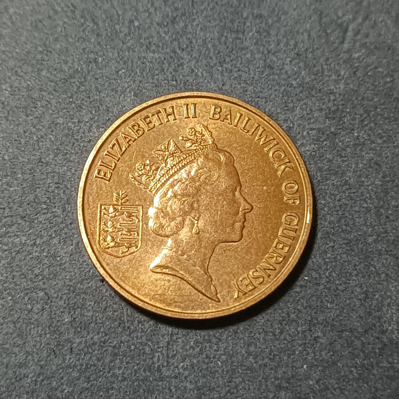 【游宝包邮场】蛇年第102期 英系国家硬币 根西岛-1便士 1994年