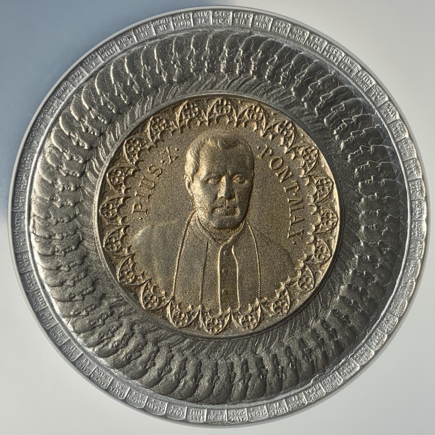 掌中浮雕-藏着的欧洲第047场 NGC MS65 : 1903年梵蒂冈教皇选举白色金属（局部镀金）纪念章，59mm