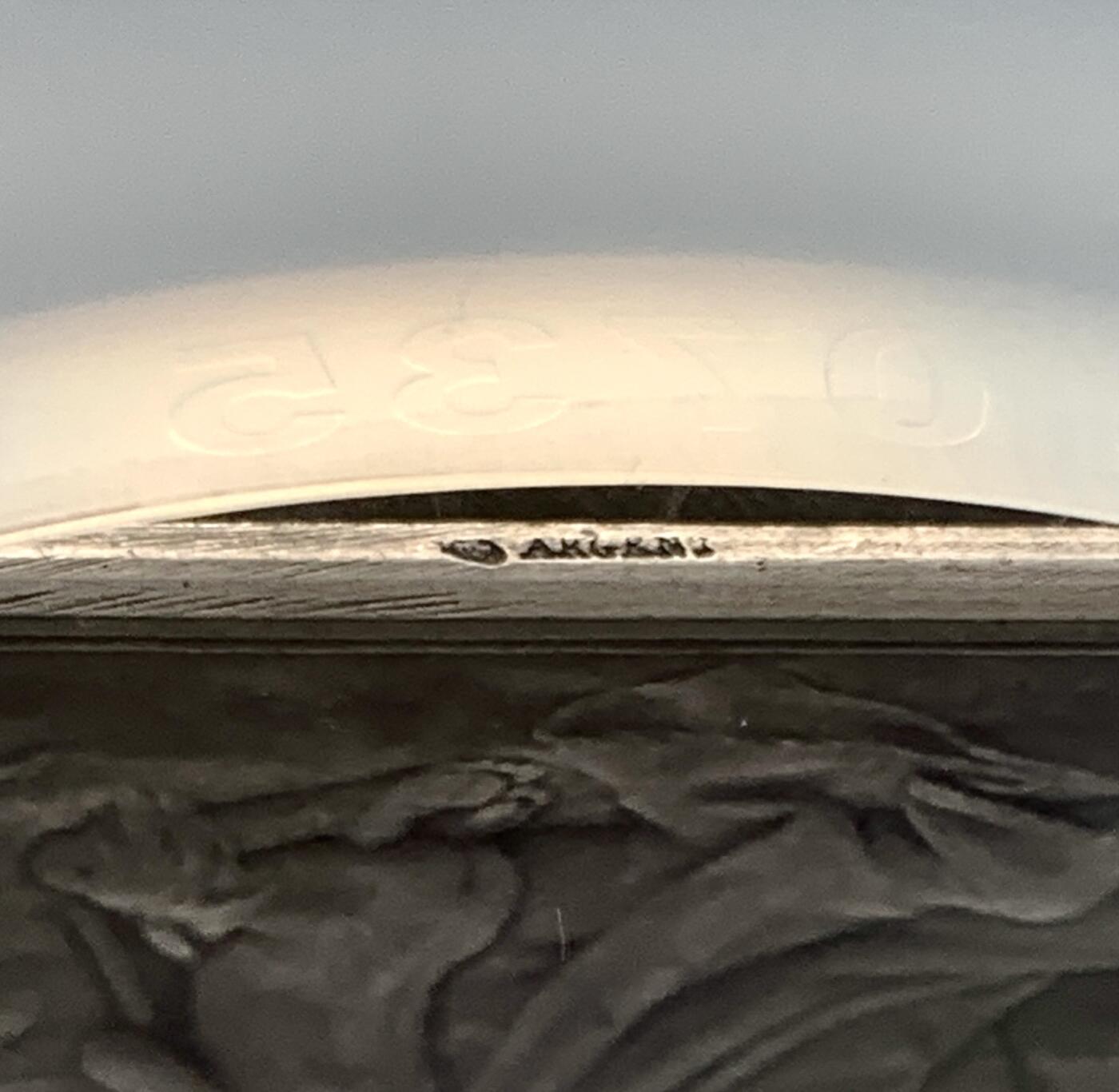 掌中浮雕-藏着的欧洲第047场 NGC MS63 : 1900年法国“致敬太阳”纪念银章，64 X50mm, 雕刻家：1896年罗马大奖赛大奖获得者Georges Dupre (1869-1909)此章是作者游学罗马期间完成，赢得1899年法兰西艺术家协会沙三等奖, Nicolas Maier法国优秀雕刻家作品书#188号