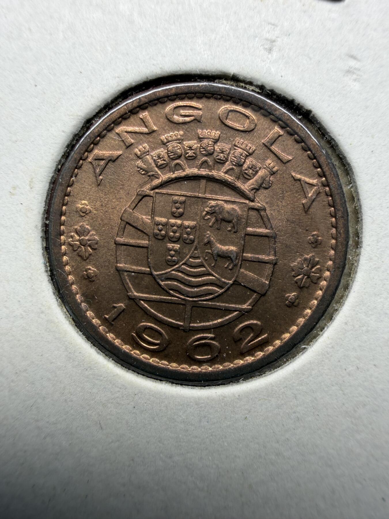 2025年集古藏今外币拍卖第十一期-第4场—（总第294拍），可以寄存60天，满160元包邮。 1962年安哥拉20分