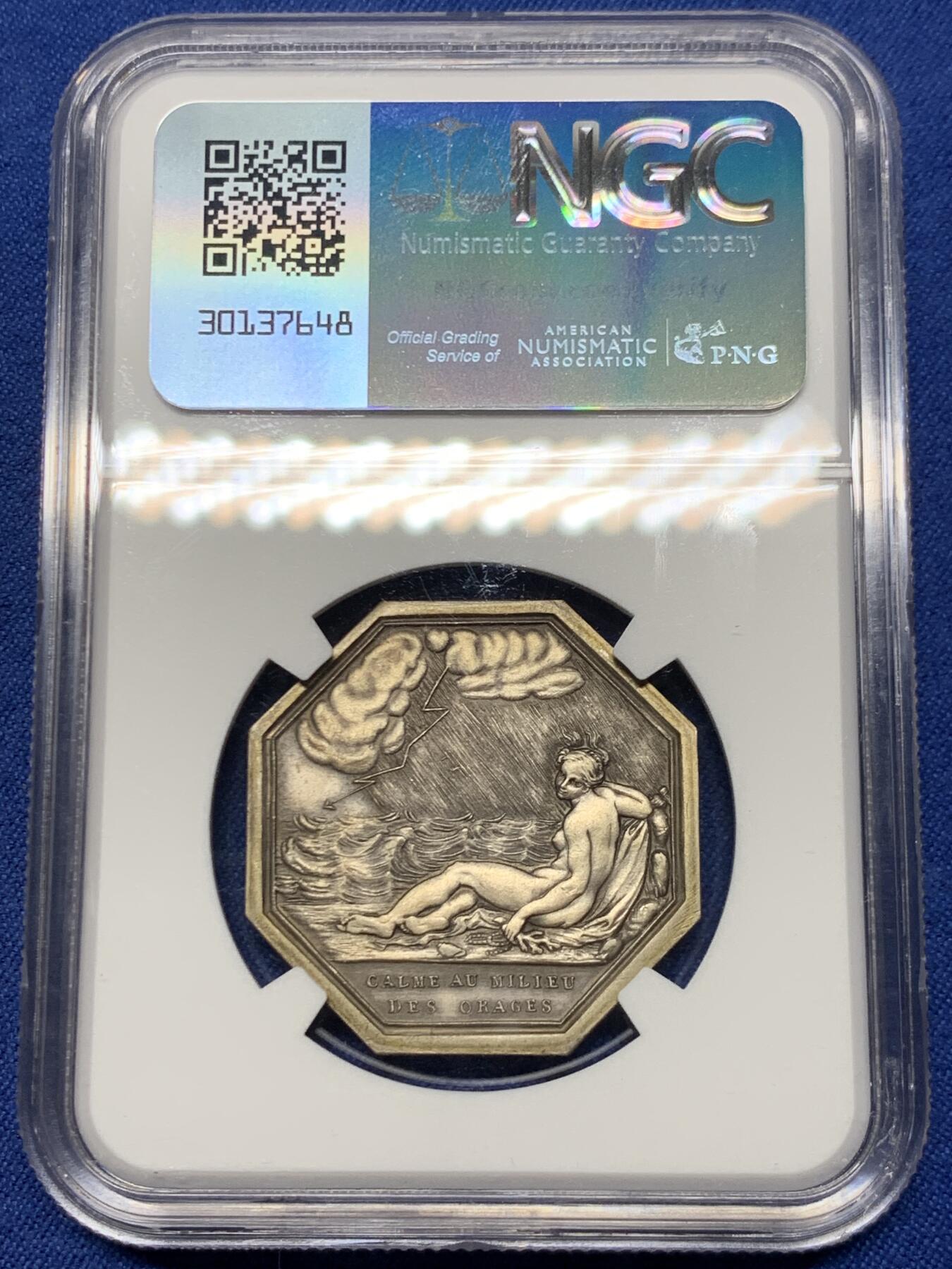 《竞宝斋》第451场 周日，周一，周二  3场连拍 （全场包邮，欢迎送拍） NGC MS61 法国双面神雅努斯八角银质代币，暴风雨中的海女