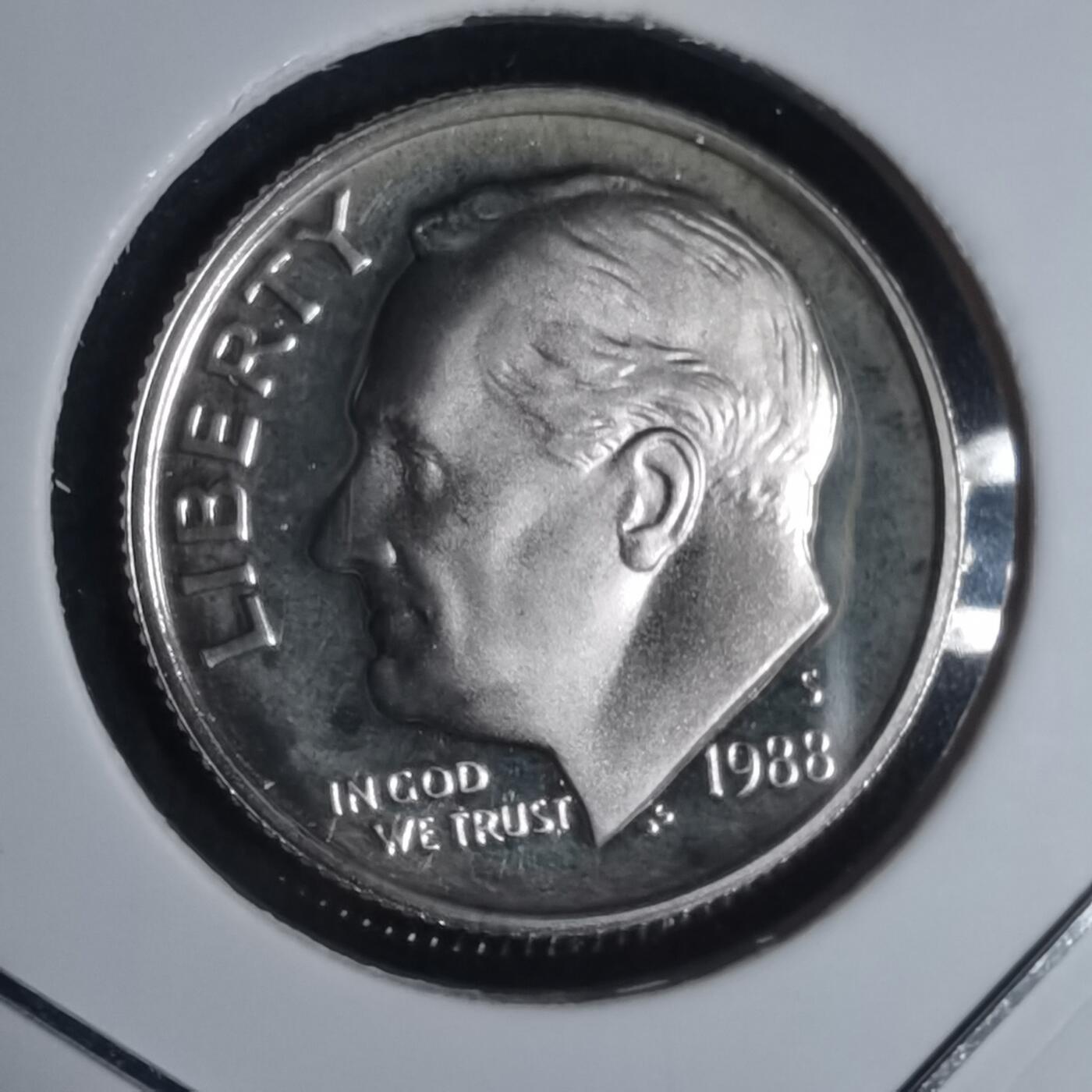 沼泽如烟--第943场 美国1988年十分精制币