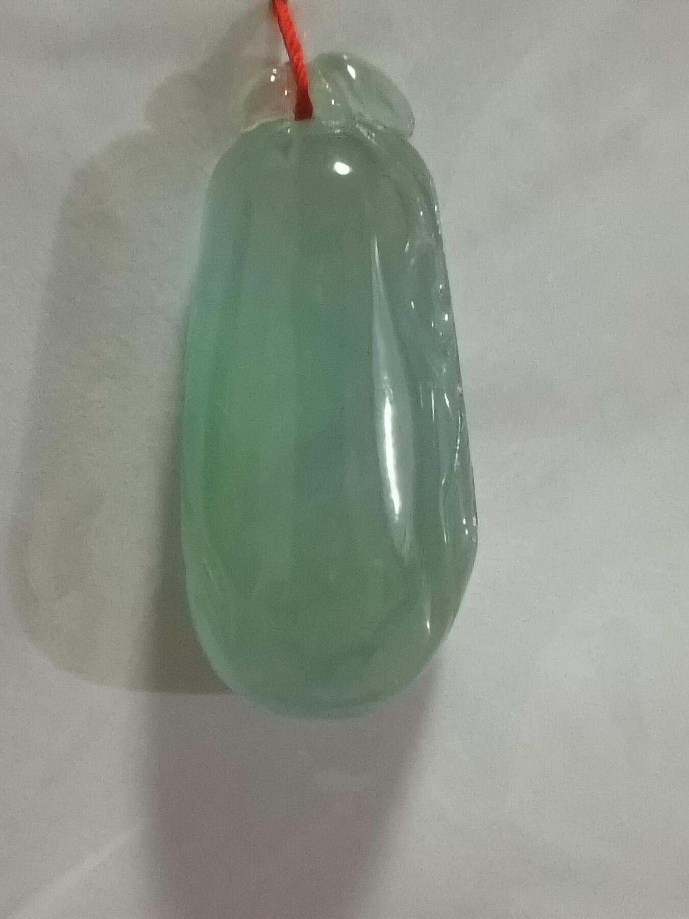 天然翡翠冰种福瓜吊坠