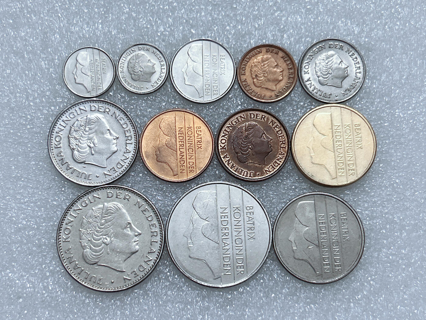 第一海外回流一元起拍收藏 散集专场  第281期 荷兰硬币 12枚 无重复