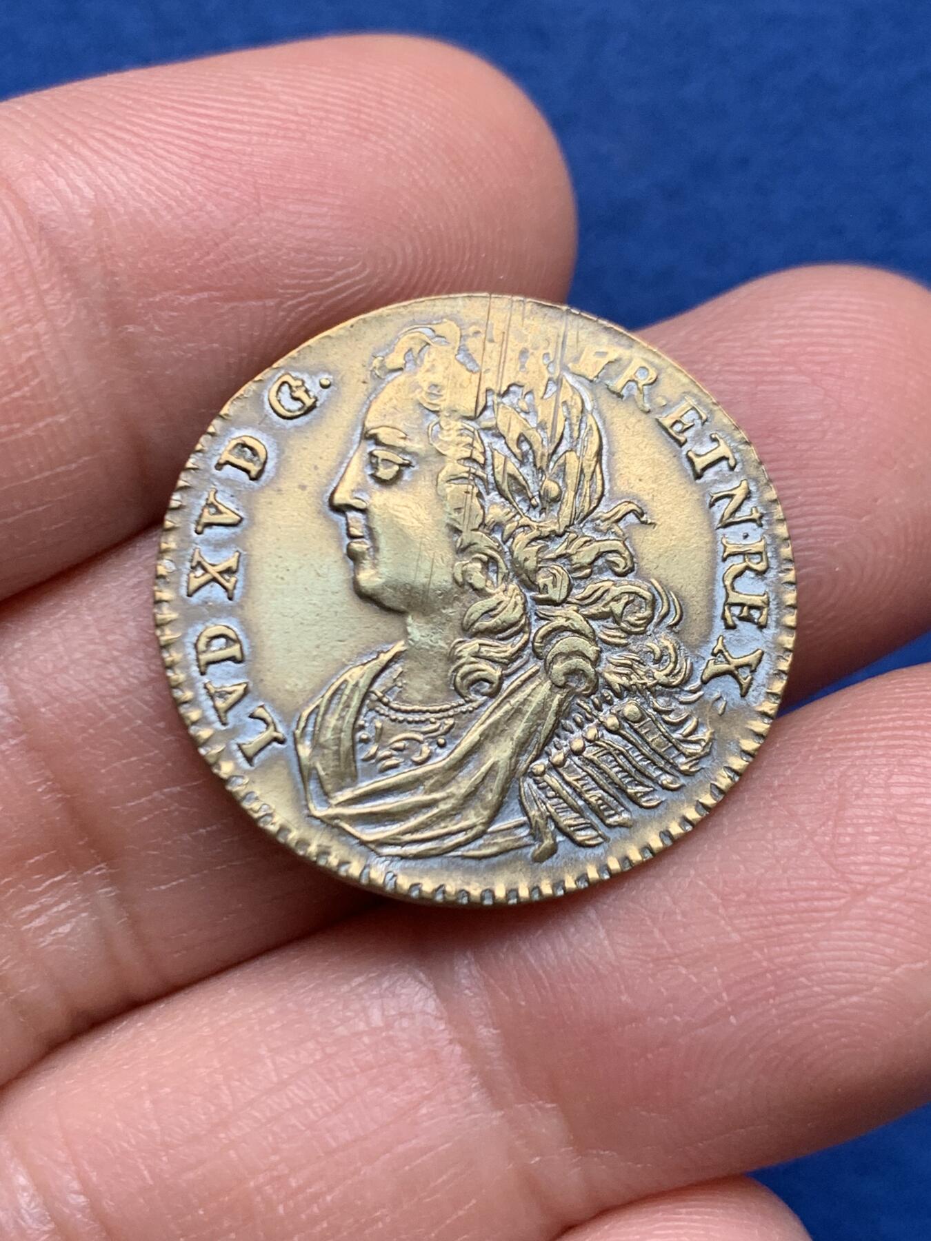 《竞宝斋》第451场 周日，周一，周二  3场连拍 （全场包邮，欢迎送拍） 法国路易十五头像“挚爱”铜质代币，阿波罗驯龙，3.83g，24mm