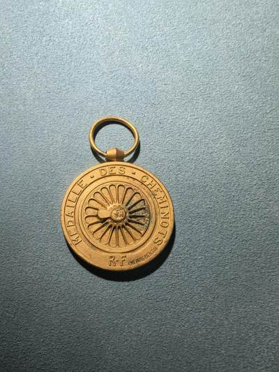 盛世勋华——号角文化勋章邮票专场拍卖第295期 - 法国金级铁路奖章 40年代版本