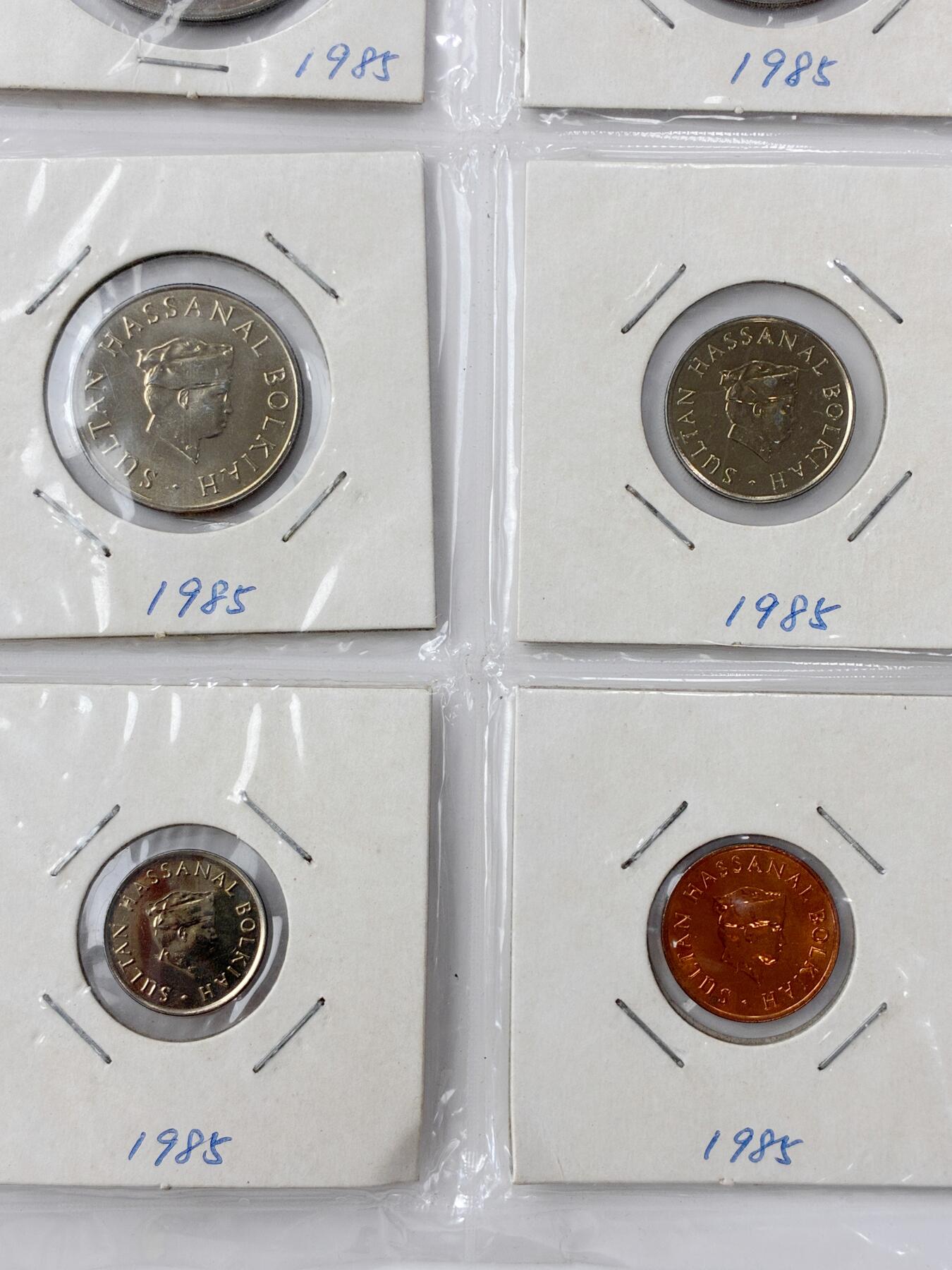 【雨安】【直播拍卖】【世界币章121期-裸币】2025-12-26 周五 19:30 保真 [现代套币] Sultan 苏丹 套币 1985年