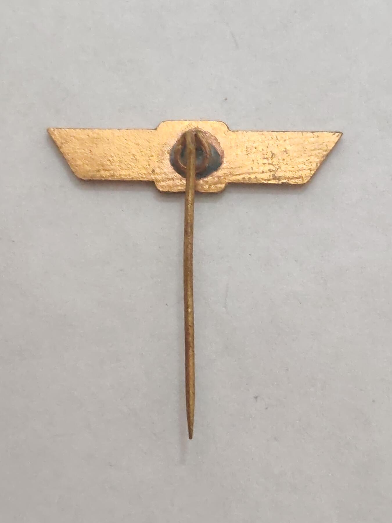 韵星假日拍卖第三十三期 -- Rimey Holidays Auction 33