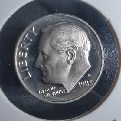 沼泽如烟--第943场 - 美国1982年十分精制币