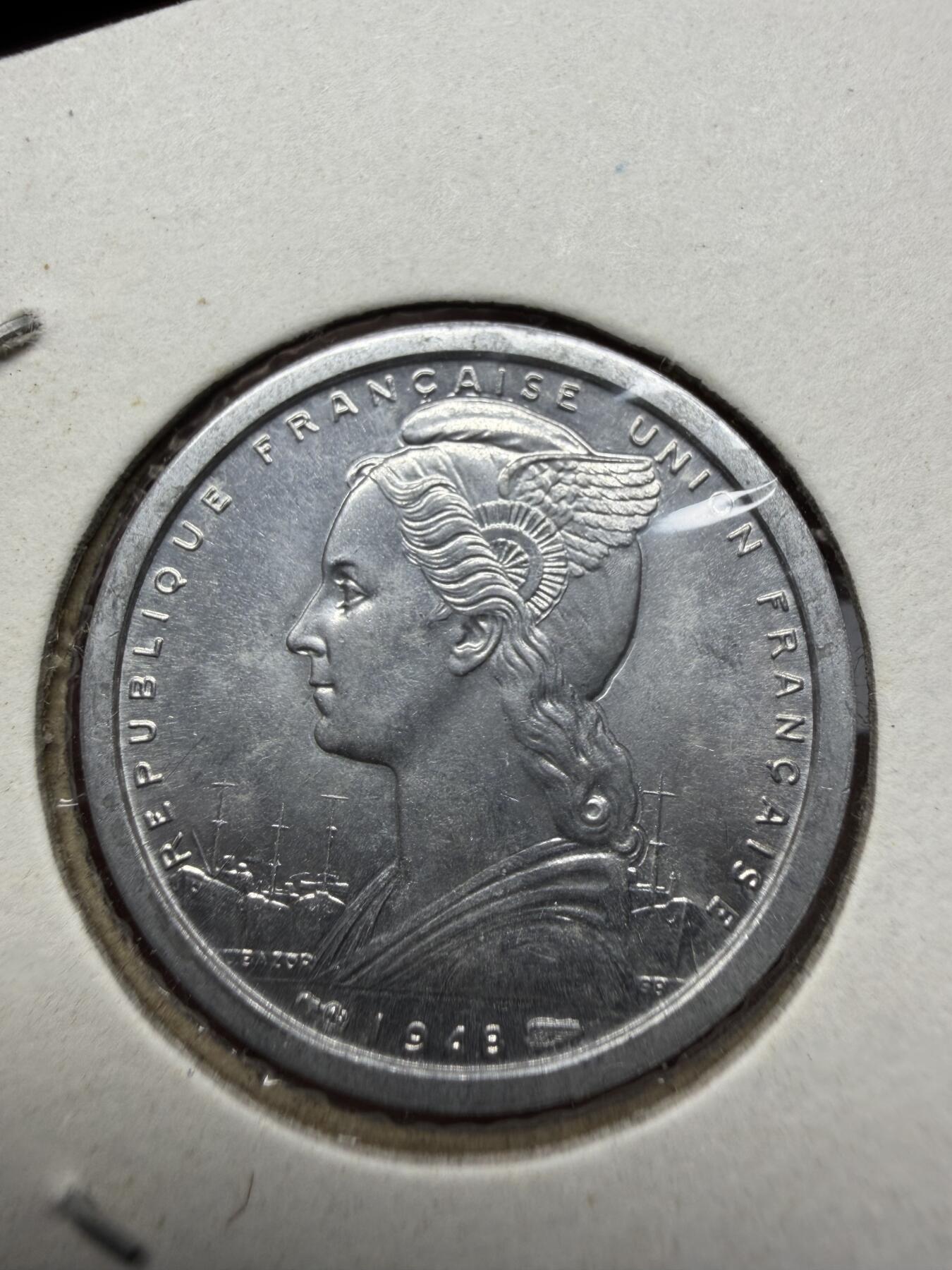 2025年集古藏今外币拍卖第十一期-第4场—（总第294拍），可以寄存60天，满160元包邮。 1948年法属喀麦隆1法郎