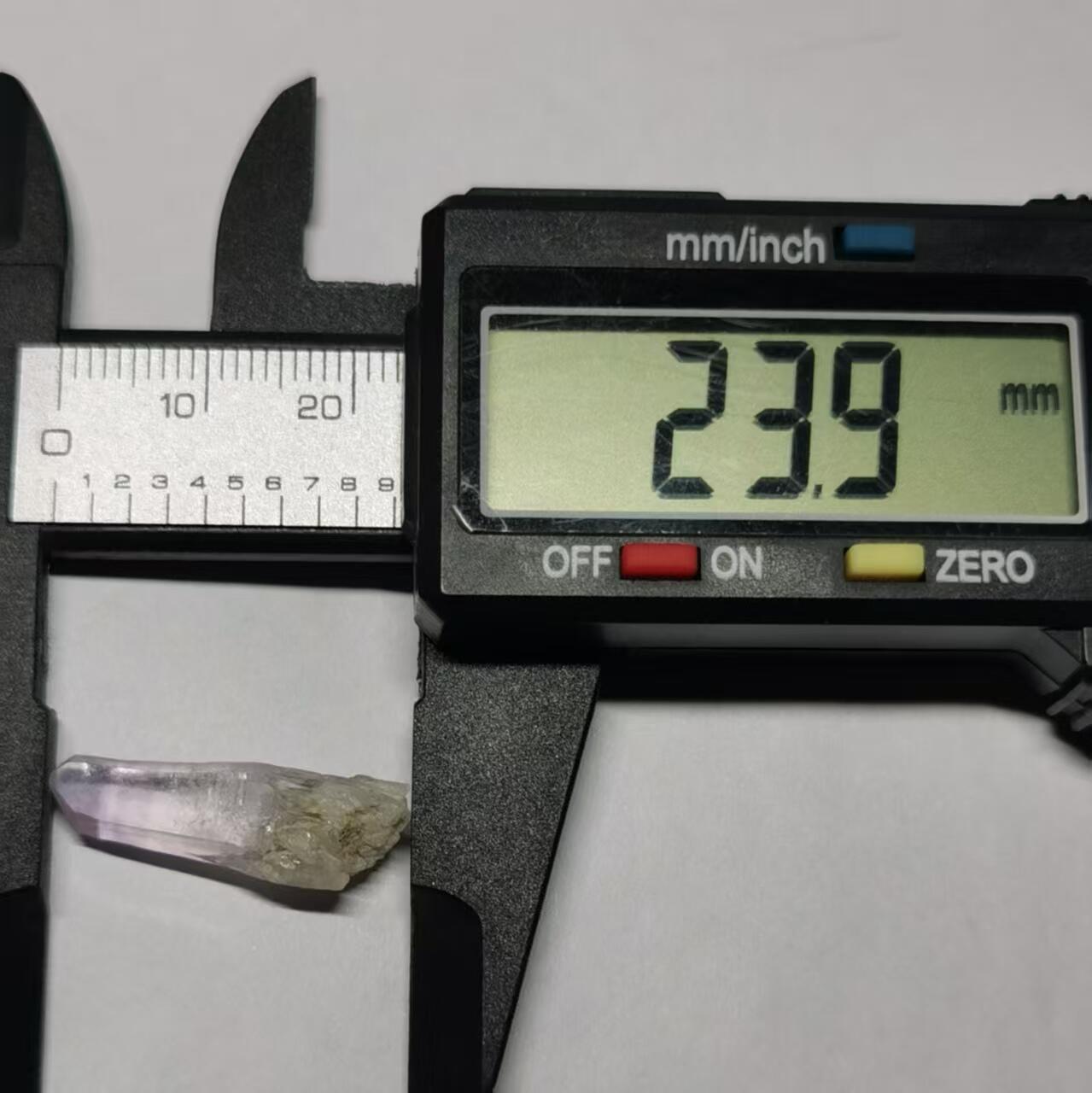 七河·世界钱币杂件水晶矿标小拍（总第31期） 藏家出品X675（3） 墨西哥克鲁兹水晶矿标 盒子矿 本件拍品由合作藏家负责邮寄