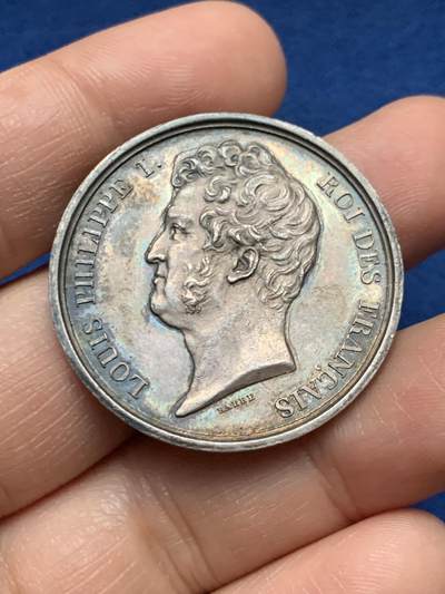 《竞宝斋》第451场 周日，周一，周二  3场连拍 （全场包邮，欢迎送拍） - 法国巴黎民用医院银质代币，16.52g，35.2mm，早期无边铭