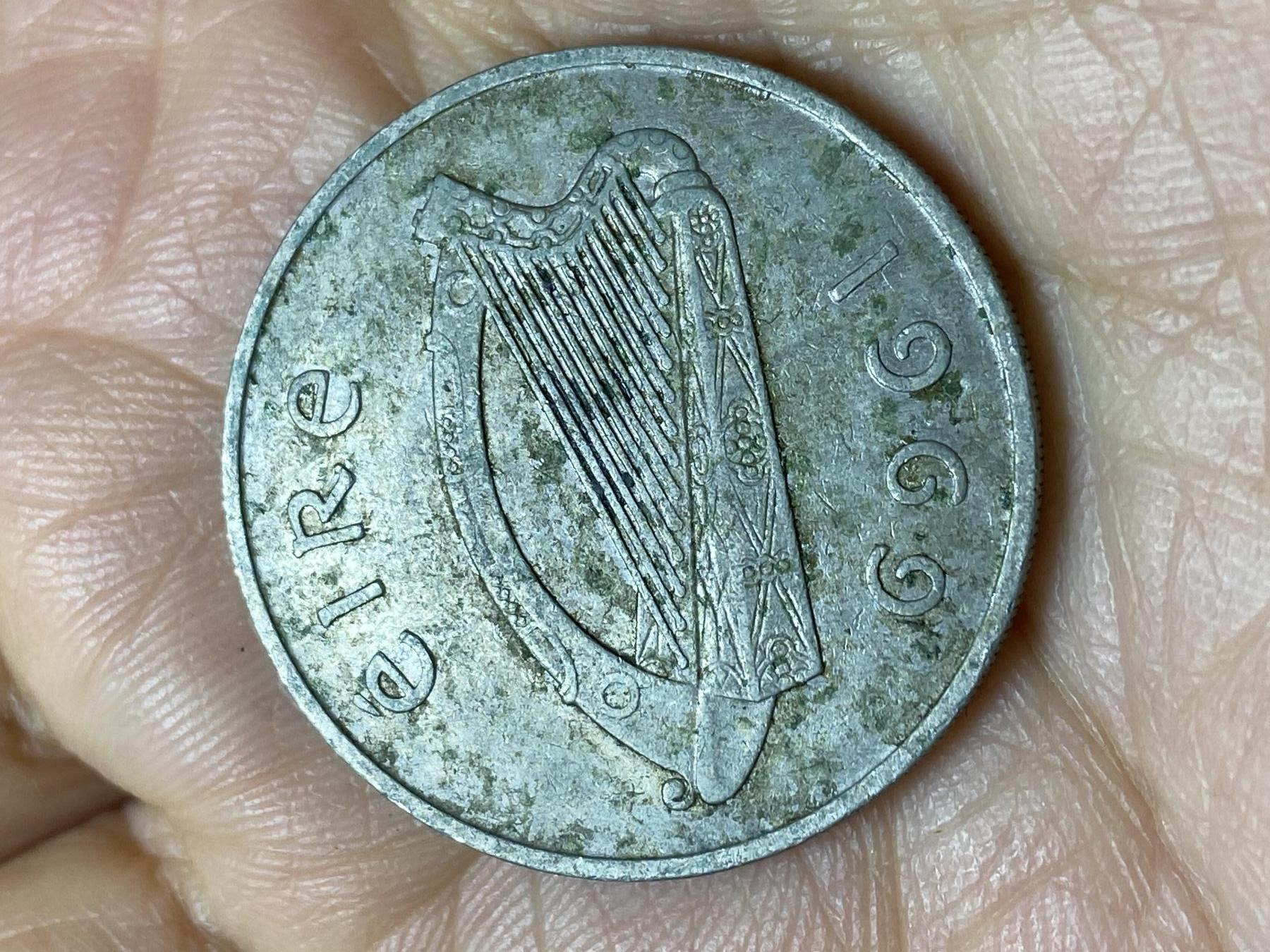 2025年第一百四十四场(总第一百七十场）品种丰富英国一线回流散币年末特拍场第一场(免佣金) 爱尔兰🇮🇪1969年10便士(共和国时期第一套第二版)