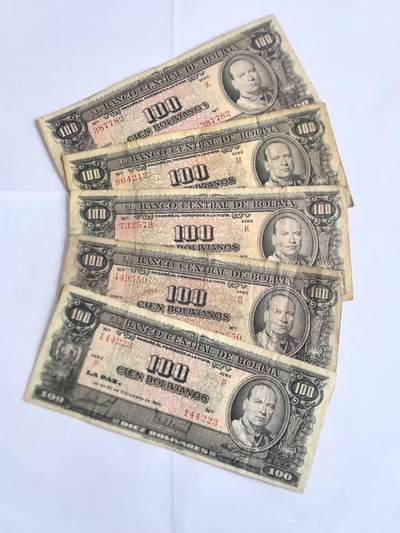 各国外币第104期 无佣金 - 玻利维亚100比索 1945年5张