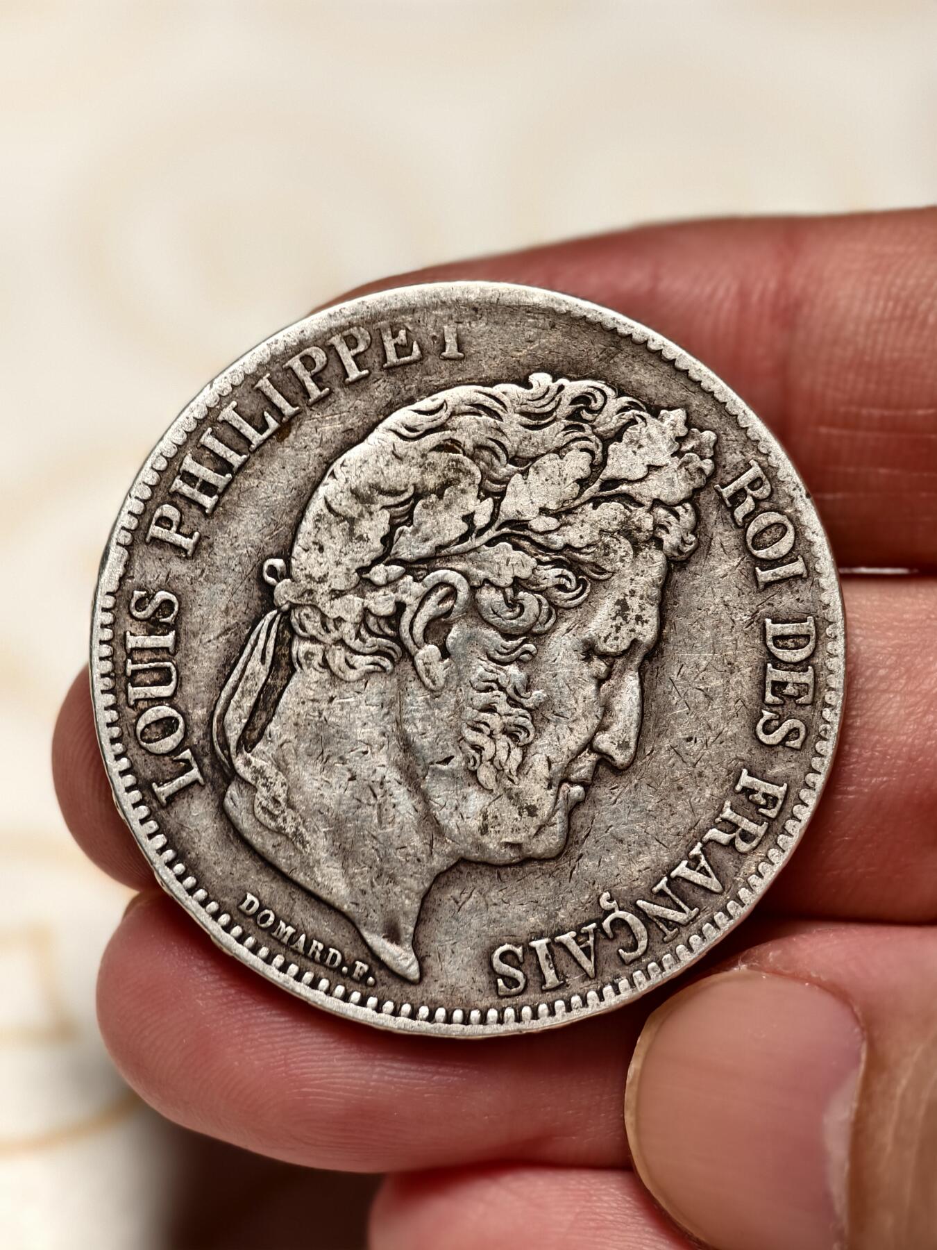 抚柳草堂-第四期章牌钱币（圣诞专场） 奖章勋章限时免佣 满百包邮 放漏专场 1842法国菲利普一世5法郎银币 重24.6g  老包浆整体状态不错 被低估的品种