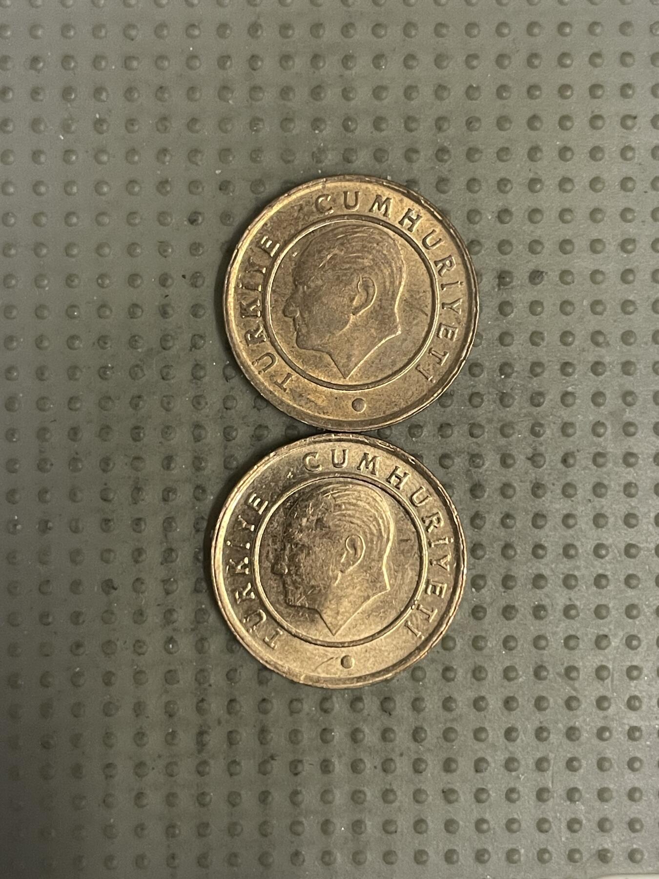 2025年第147场各国散币拍卖（总第147场） 土耳其2015年1库鲁斯2枚