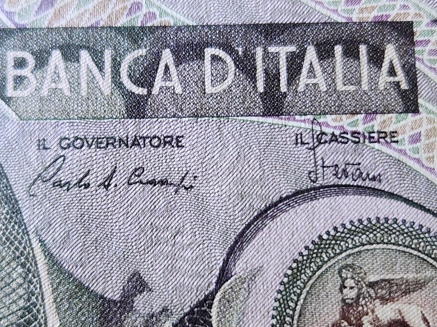 12月24号晚上8点 外国纸币自动截拍第76场