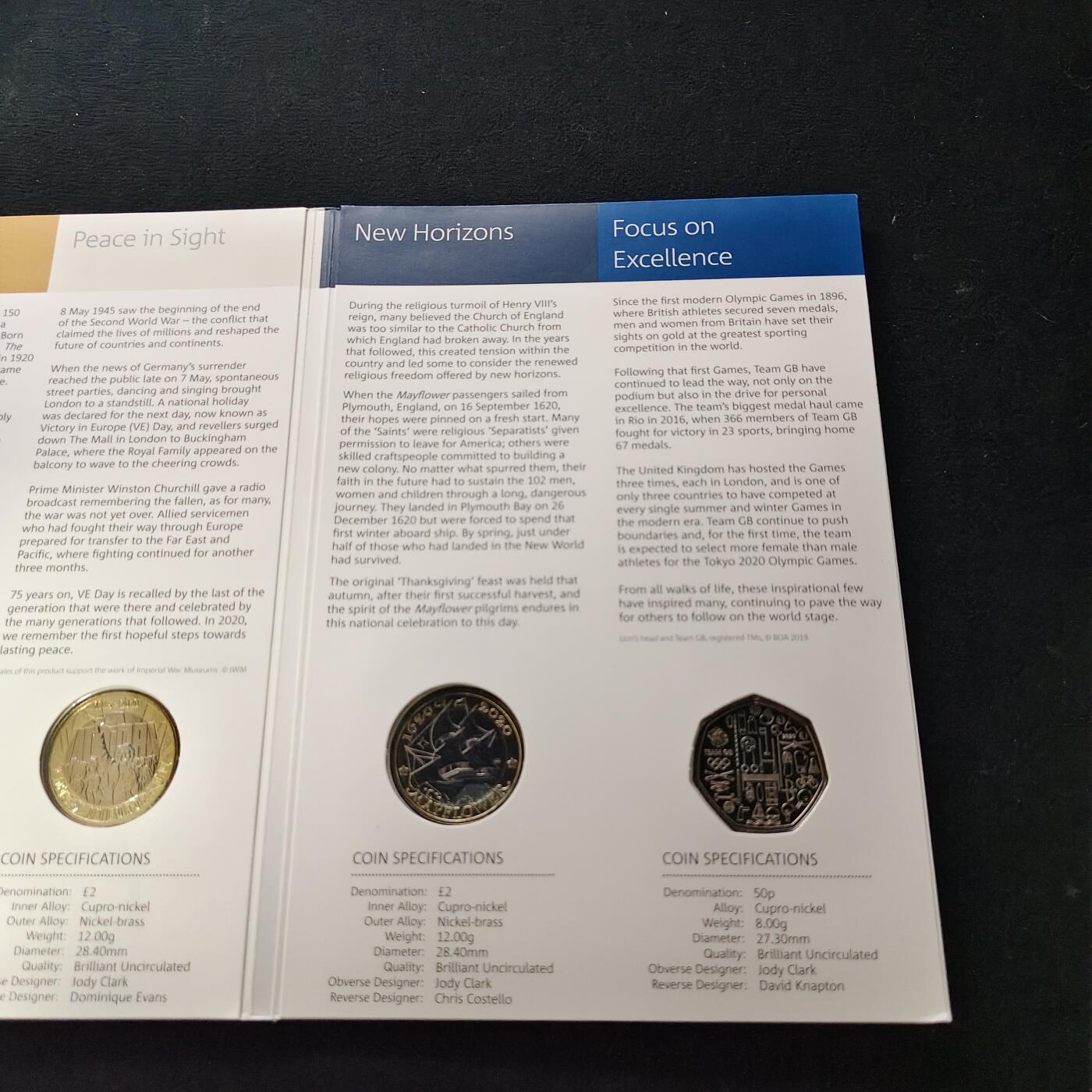 【全场包邮】纯粹捡漏拍489场（免费代拍第26场） 英国2020年官方封装套币-含盾徽版套币+5镑乔治三世逝世200周年+2镑欧洲胜利日75周年+2镑阿加莎·克里斯蒂女士第一部小说100周年+2镑五月花号400周年+50便士东京奥运会英国代表队5枚纪念币