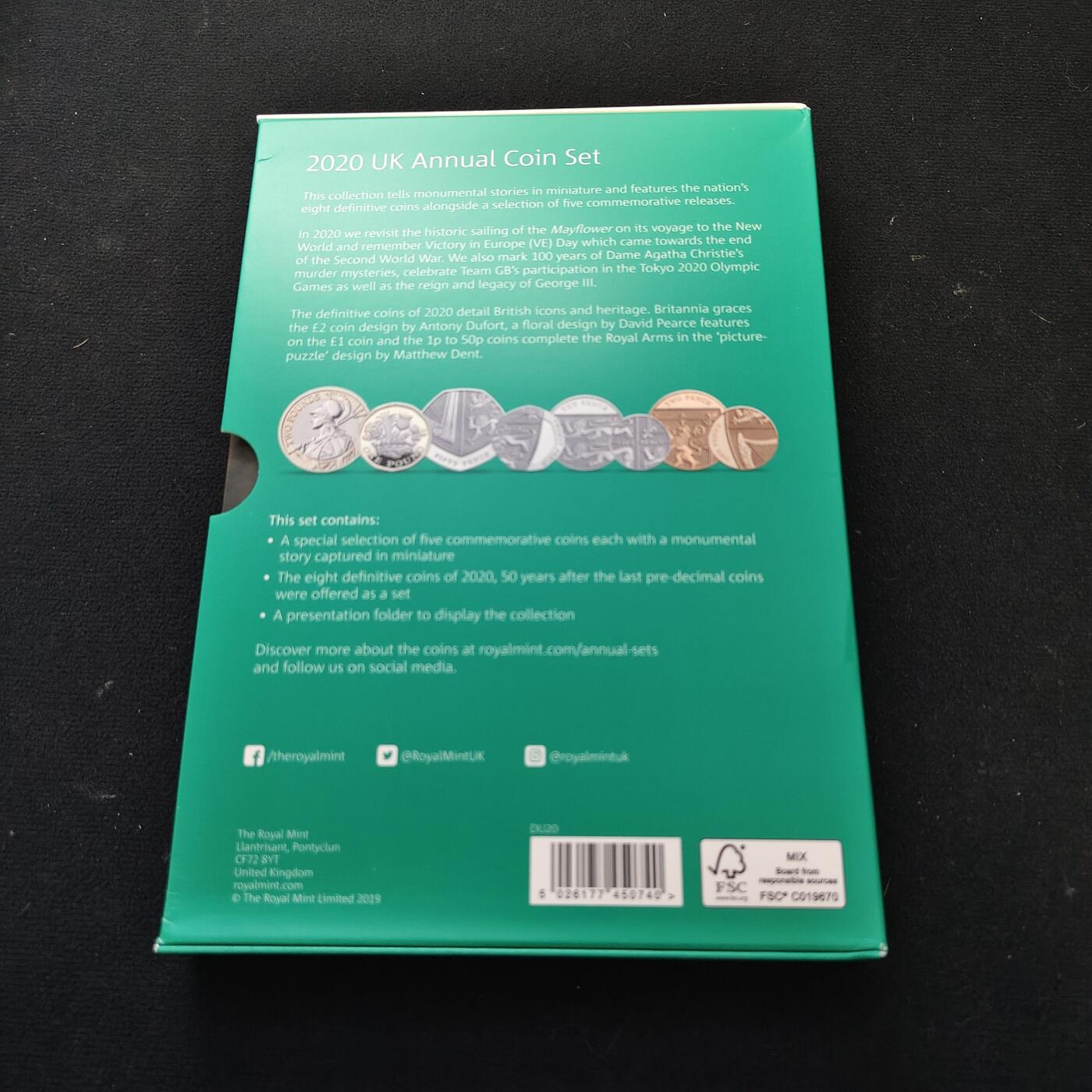 【全场包邮】纯粹捡漏拍489场（免费代拍第26场） 英国2020年官方封装套币-含盾徽版套币+5镑乔治三世逝世200周年+2镑欧洲胜利日75周年+2镑阿加莎·克里斯蒂女士第一部小说100周年+2镑五月花号400周年+50便士东京奥运会英国代表队5枚纪念币