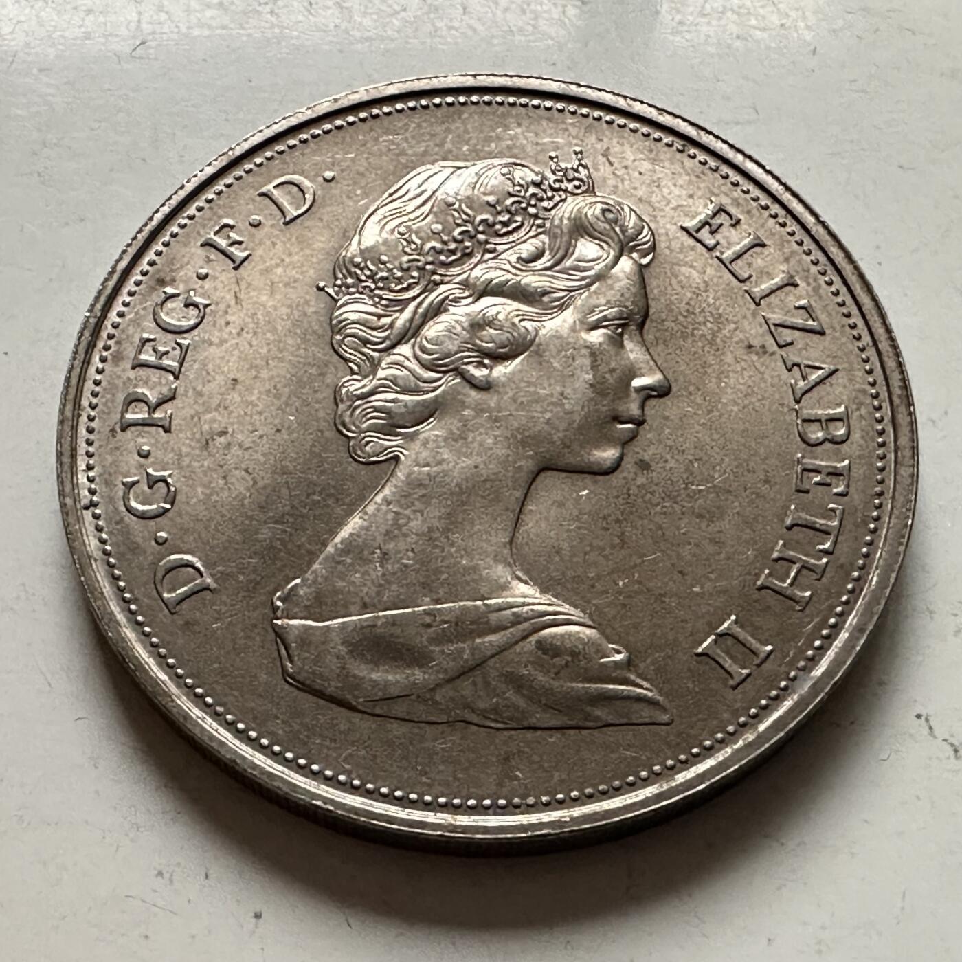 🌹外币初藏🌹🐯2025年第145场  每周二四六晚8️⃣点 接代拍 英国1972年克朗型纪念币