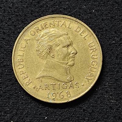 【全场包邮】纯粹捡漏拍488场（免费代拍第25场） - 乌拉圭1968年10比索-乌拉圭独立之父何塞·杰尔瓦西奥·阿蒂加斯