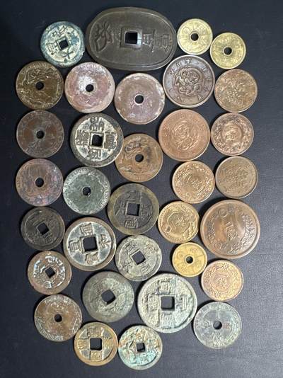 ❤️【币观天下】❤️ 第336期钱币拍卖- 2025.12.26周五晚上6点半场-长期征集拍品 - 散币33枚两枚有弯