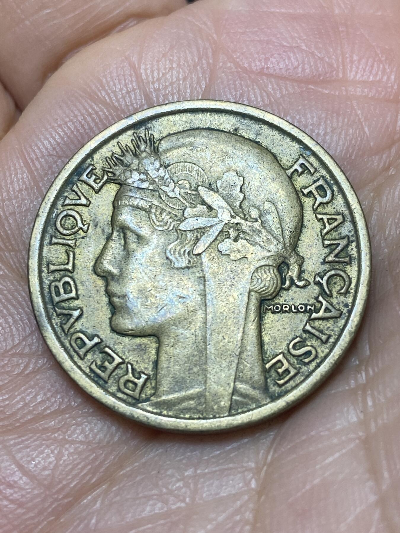 2025年第一百四十场(总第一百六十六场）外国好品散币场(免佣金) 法兰西第三共和国1933年2法郎