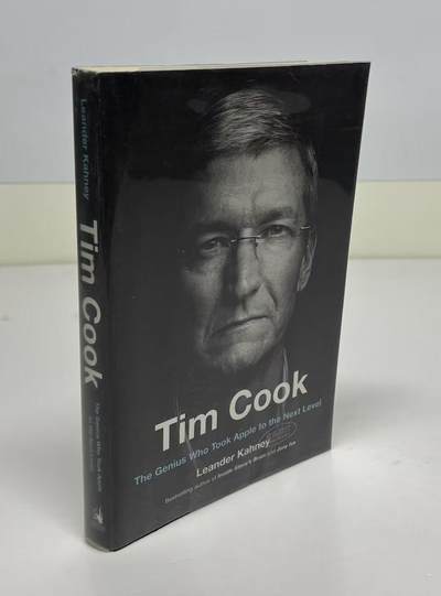 零元拍：现任苹果公司CEO蒂姆·库克亲笔签名《蒂姆 库克传》英文原版书。 - 零元拍：现任苹果公司CEO蒂姆·库克亲笔签名《蒂姆 库克传》英文原版书。