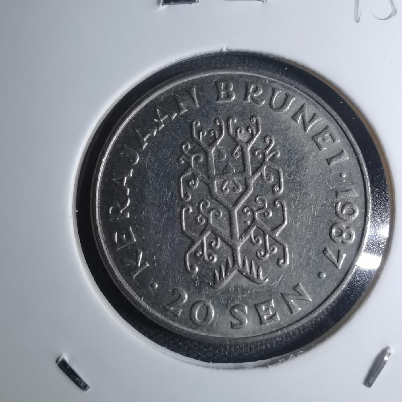 沼泽如烟--第945场 文莱1987年20分