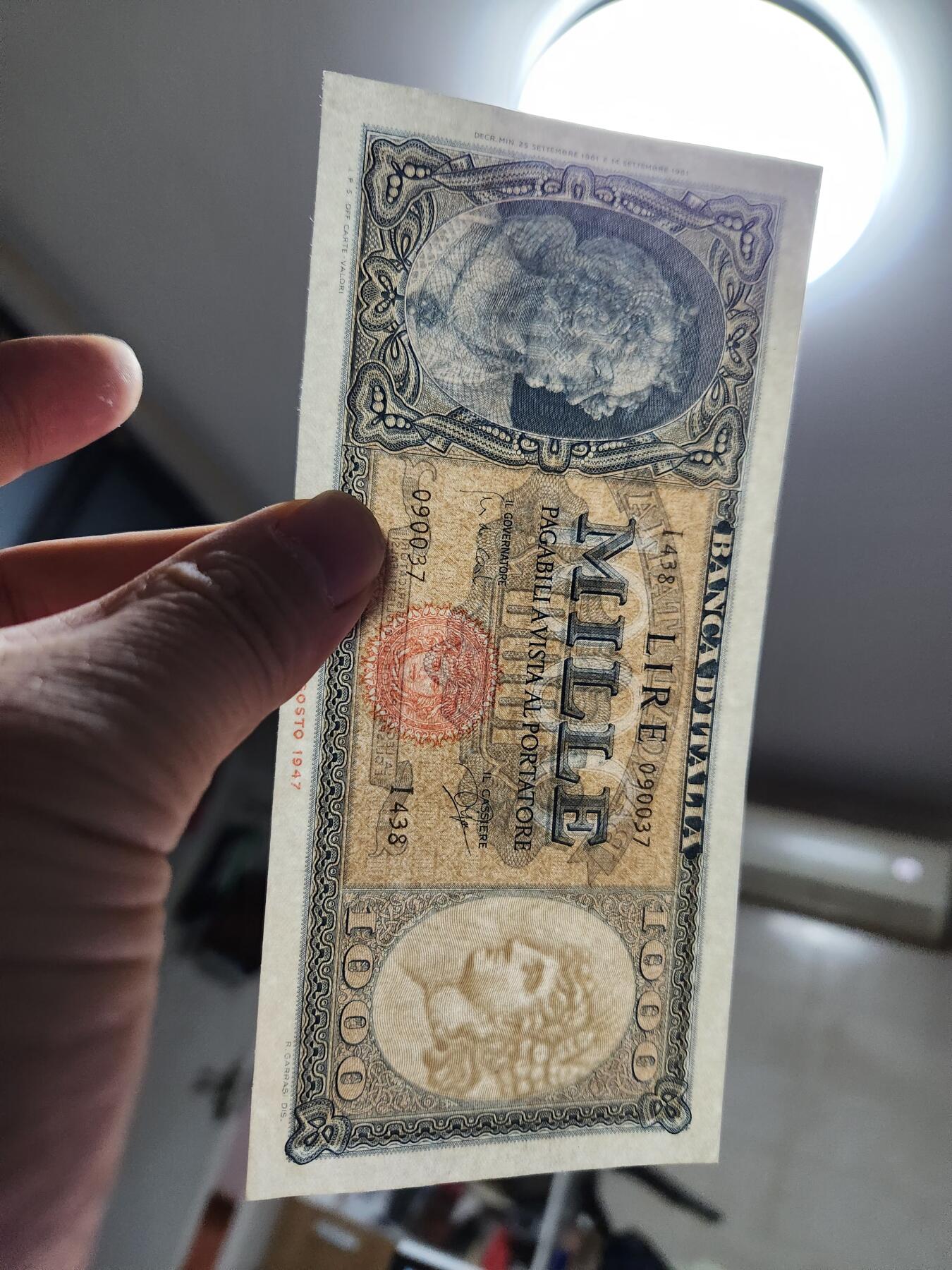 12月24号晚上8点 外国纸币自动截拍第76场 意大利1947年1000里拉 波提切利名画春之女神 极美品