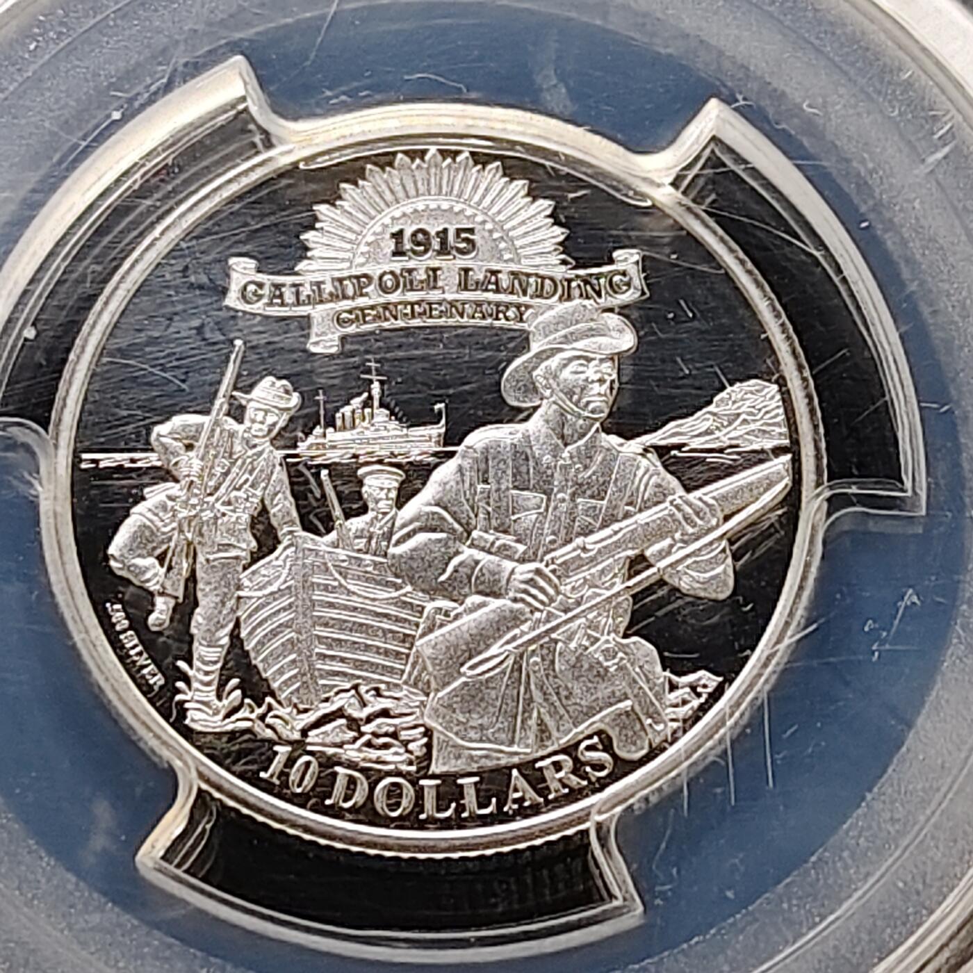【全场包邮】纯粹捡漏拍489场（免费代拍第26场） 【收藏级·亚军分】基里巴斯2015年10元铭记一战系列加里波利登陆精制纪念银币-PCGS PR69 DCAM