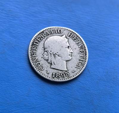 外国优质老铜币高银银币，周六九点倒数截拍，满百包邮，持续收拍 - 瑞士1895 年5 分，正面赫尔维蒂亚女神（瑞士象征），背面花卉环饰，工艺细腻。承载 19 世纪瑞士货币史，百年流通品相凝萃岁月。