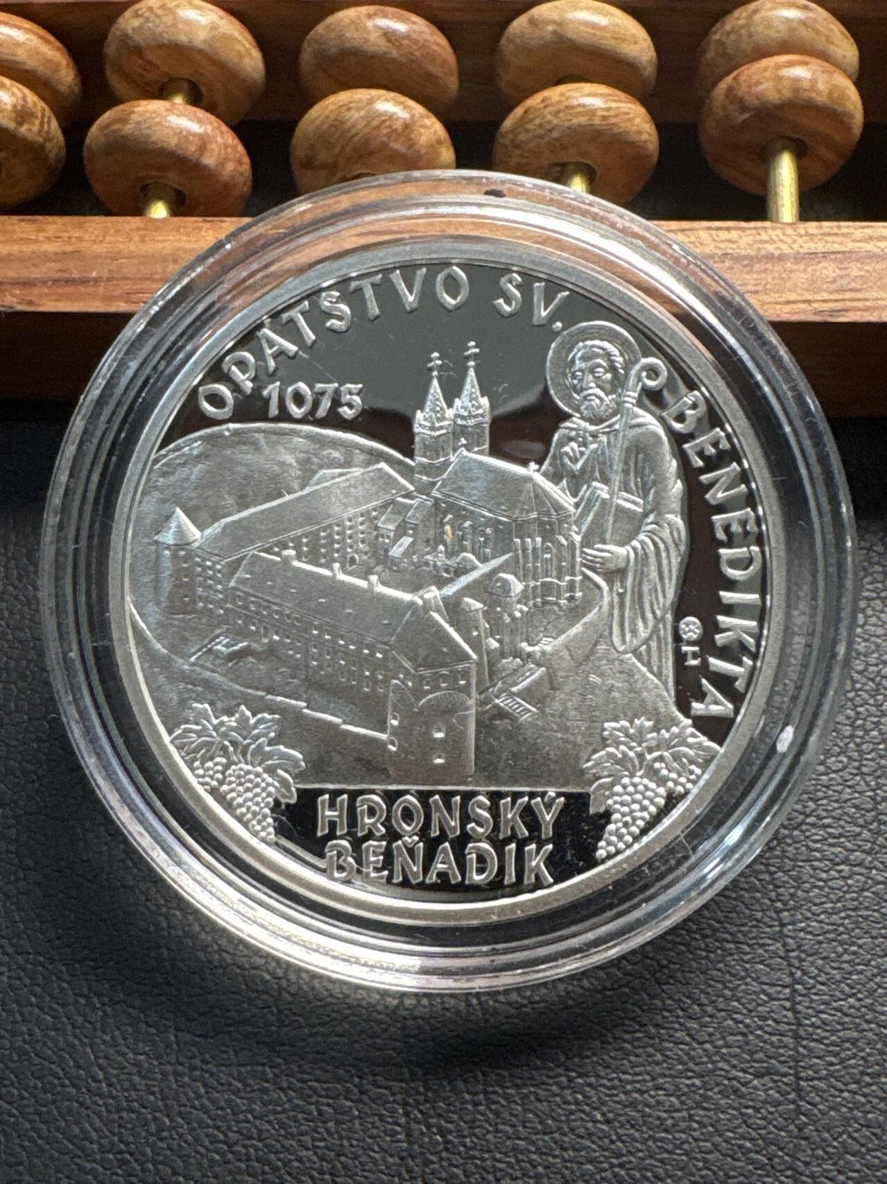 ❤️【币观天下】❤️ 第336期钱币拍卖- 2025.12.26周五晚上6点半场-长期征集拍品 斯洛伐克2025年本笃会修道院成立950周年精制纪念银币