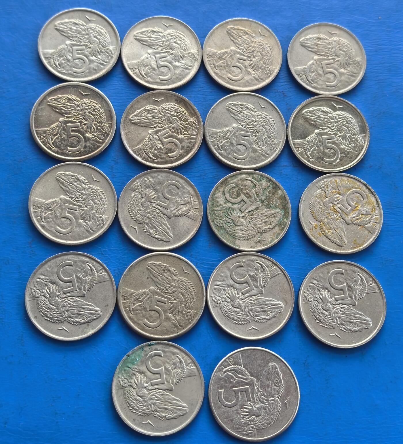 外国优质老铜币高银银币，周六九点倒数截拍，满百包邮，持续收拍