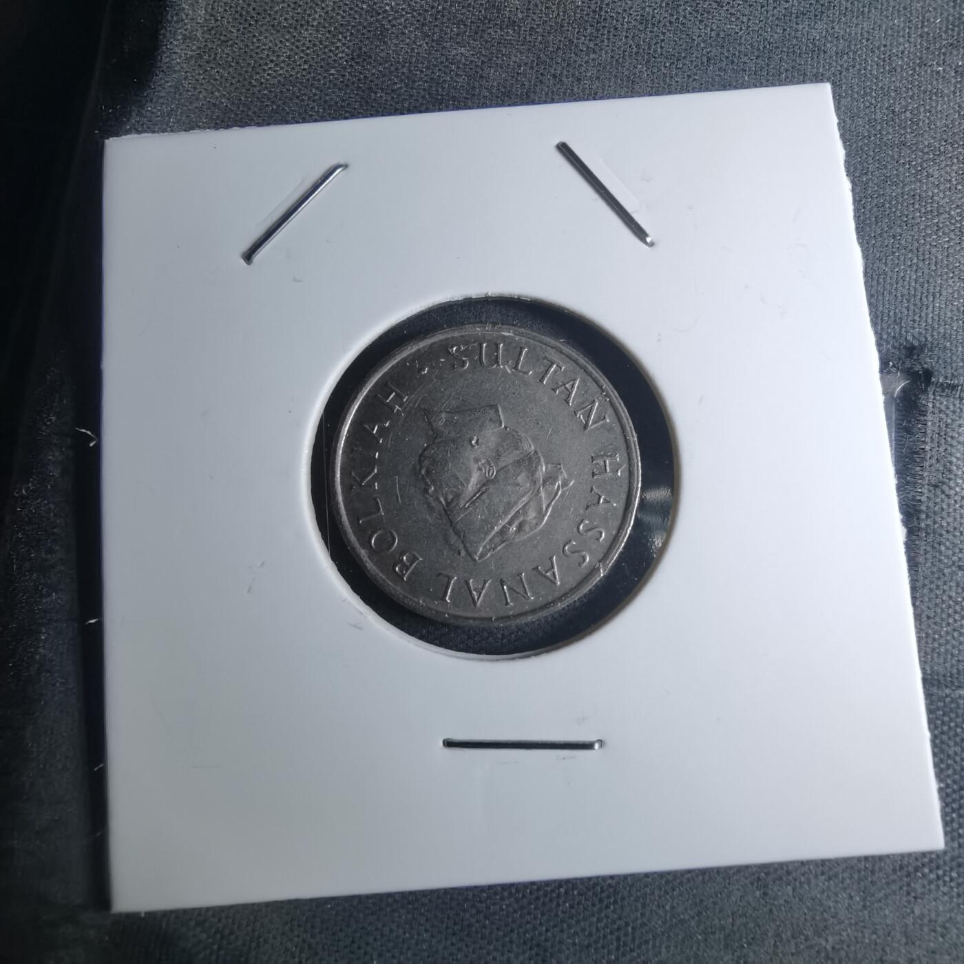 沼泽如烟--第945场 文莱1992年10分