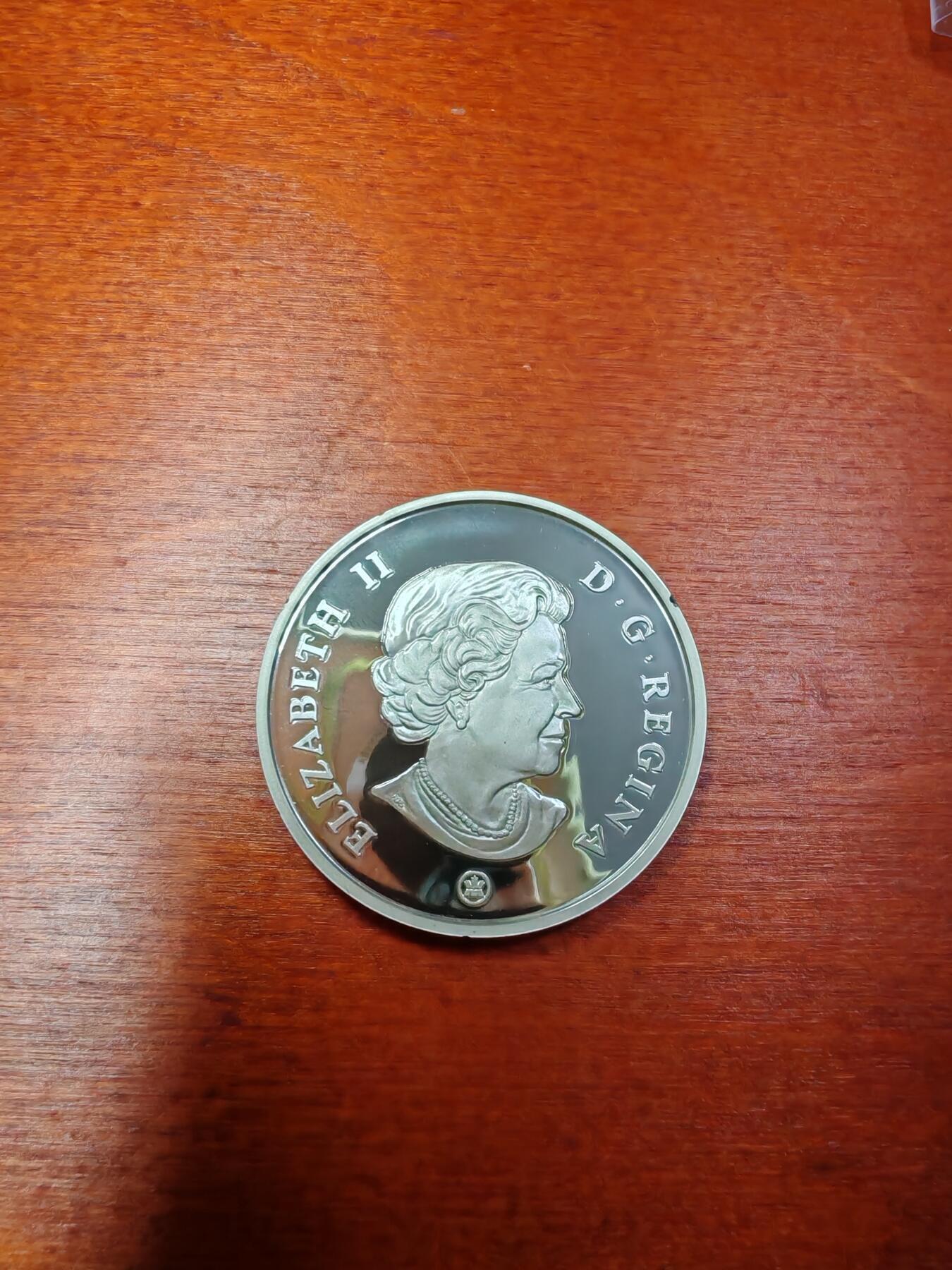 长老汇蛇年精选第八十七场拍卖 2008加拿大维多利亚超高浮雕15元精制银币，30克925银，3442枚