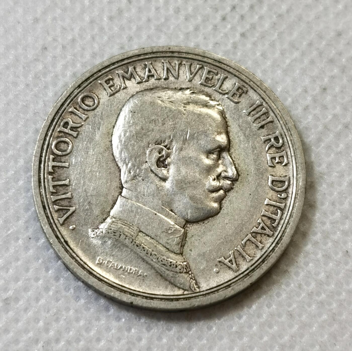 甄臻铺-世界币章拍卖（第45期）精品场拍品征集中，送拍享返佣金等优惠多多