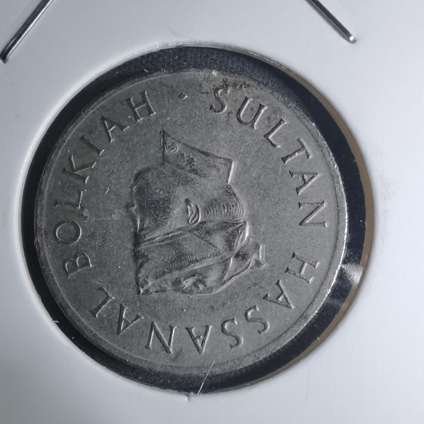 沼泽如烟--第945场 文莱1977年20分