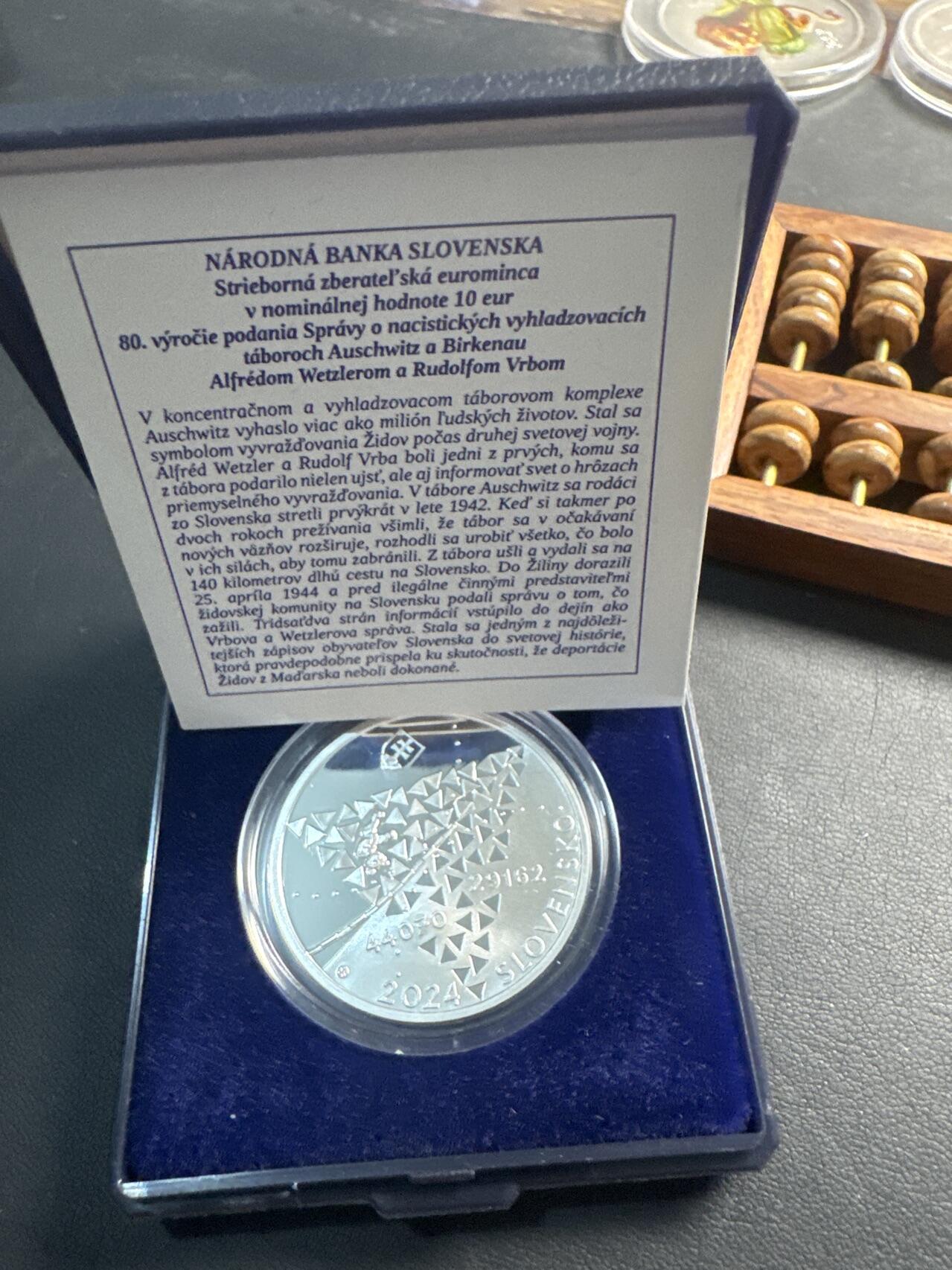 ❤️【币观天下】❤️ 第336期钱币拍卖- 2025.12.26周五晚上6点半场-长期征集拍品 斯洛伐克2024年纪念纳粹集中营80周年精制纪念银币