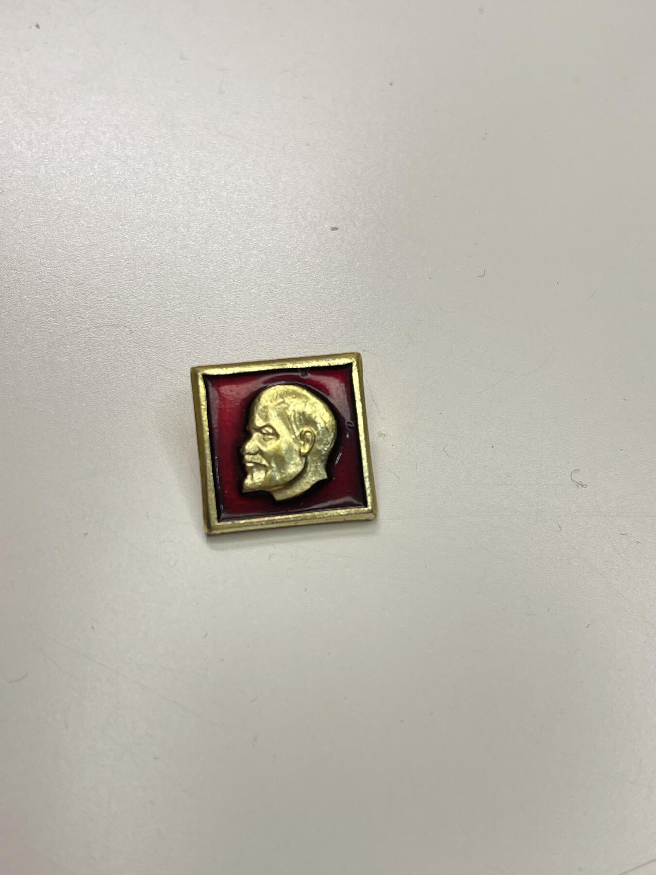 新时代收藏徽章红藏拍卖(第二十九场)  徽章纸品证书杂项