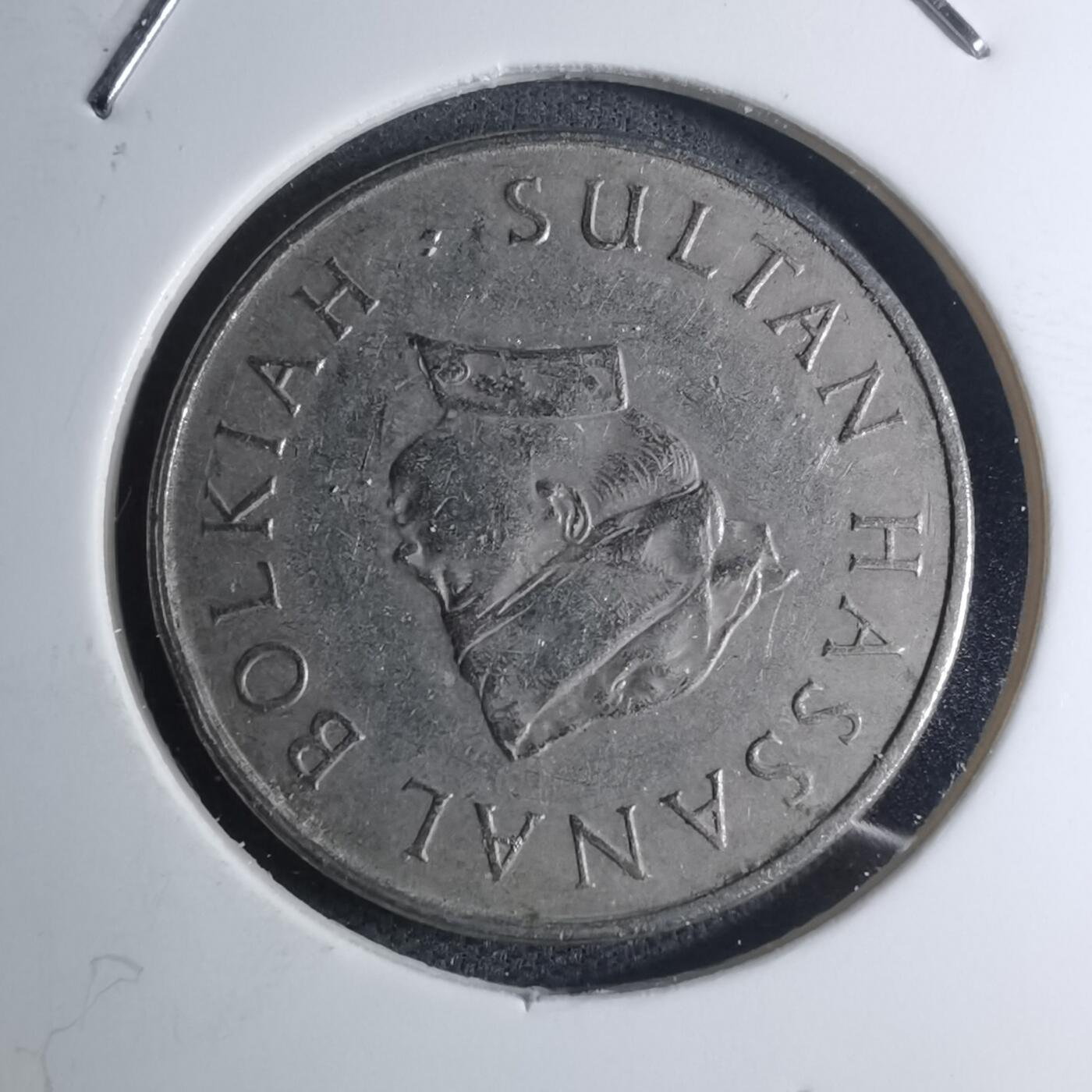 沼泽如烟--第945场 文莱1986年20分