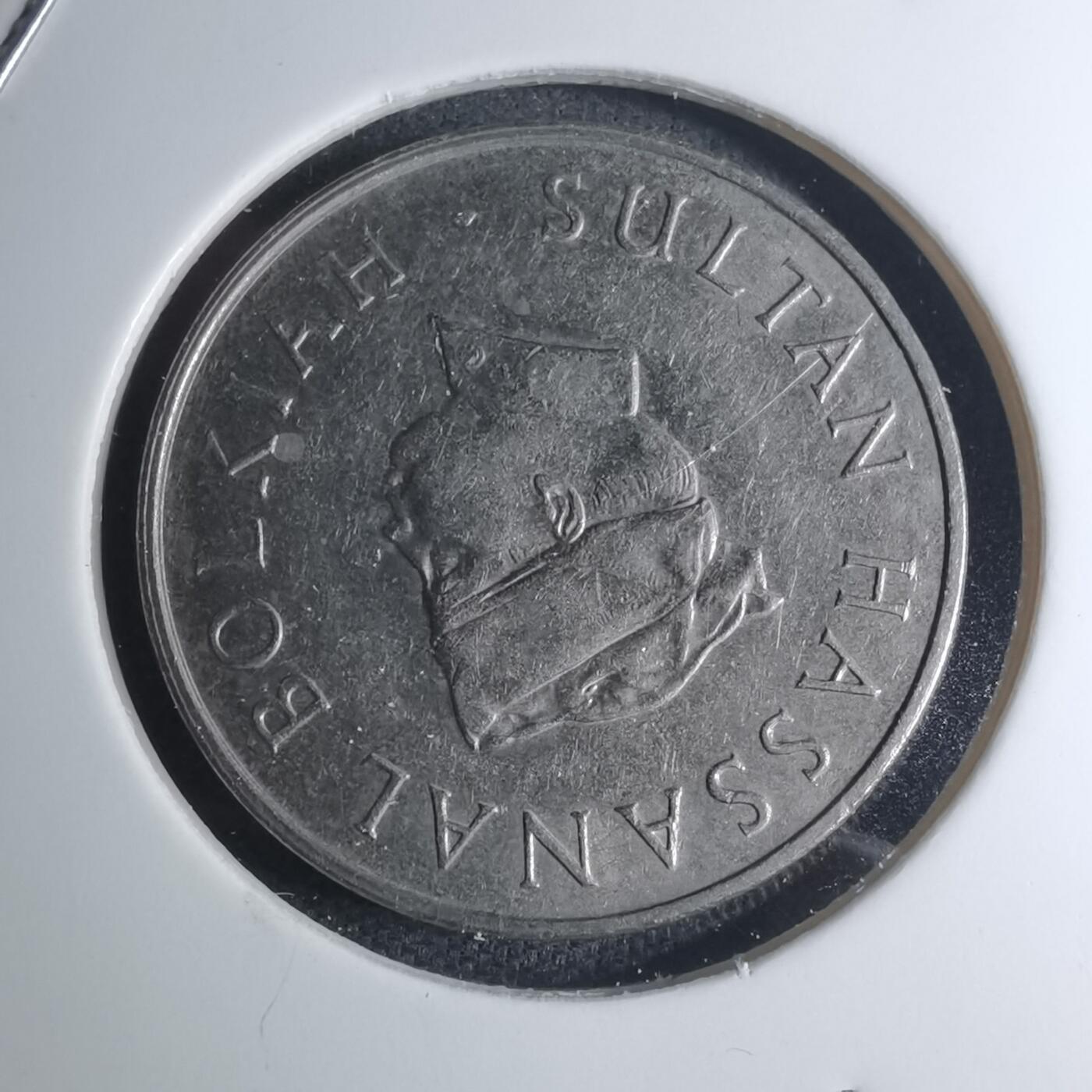 沼泽如烟--第945场 文莱1990年20分