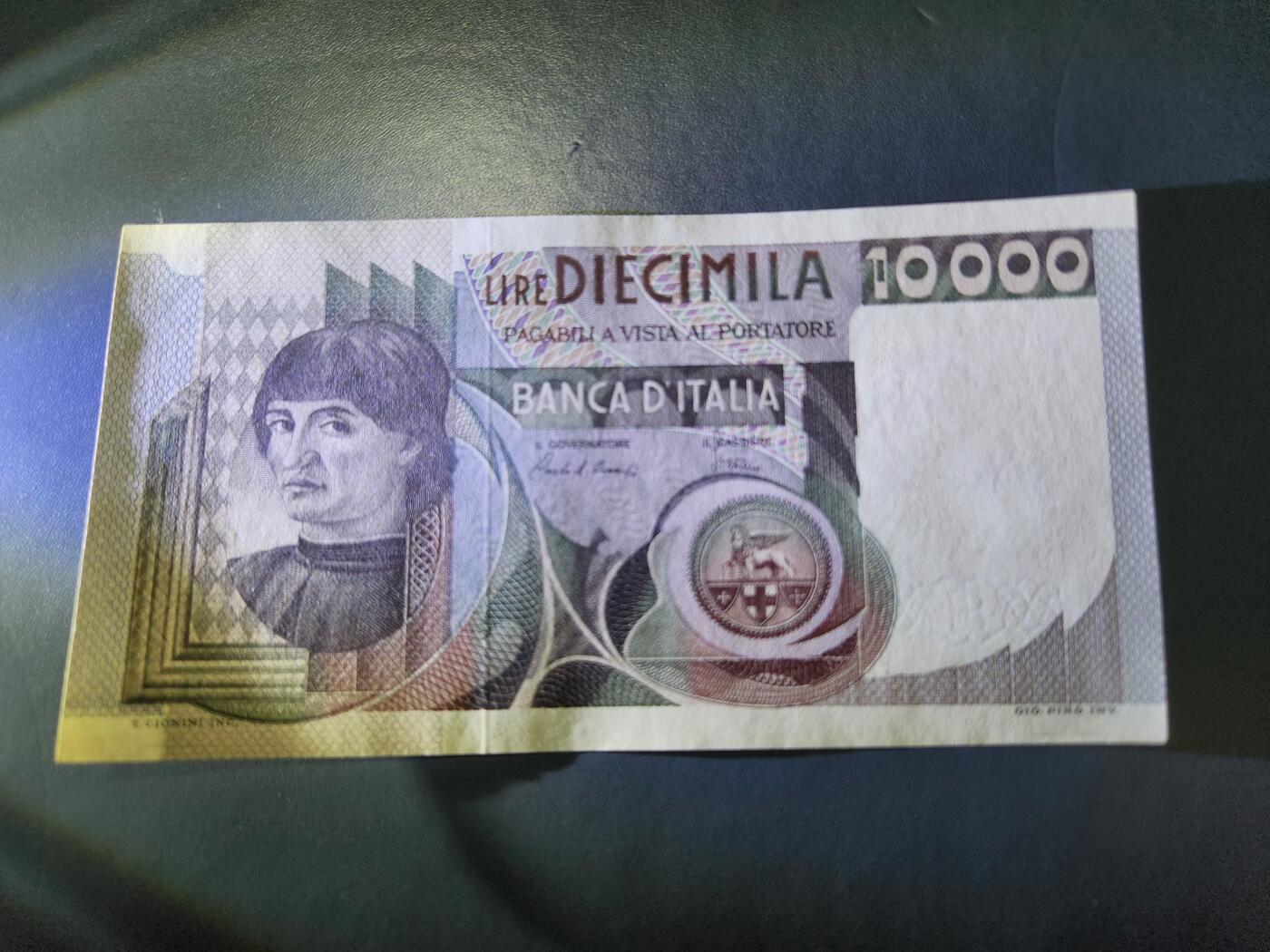 12月24号晚上8点 外国纸币自动截拍第76场