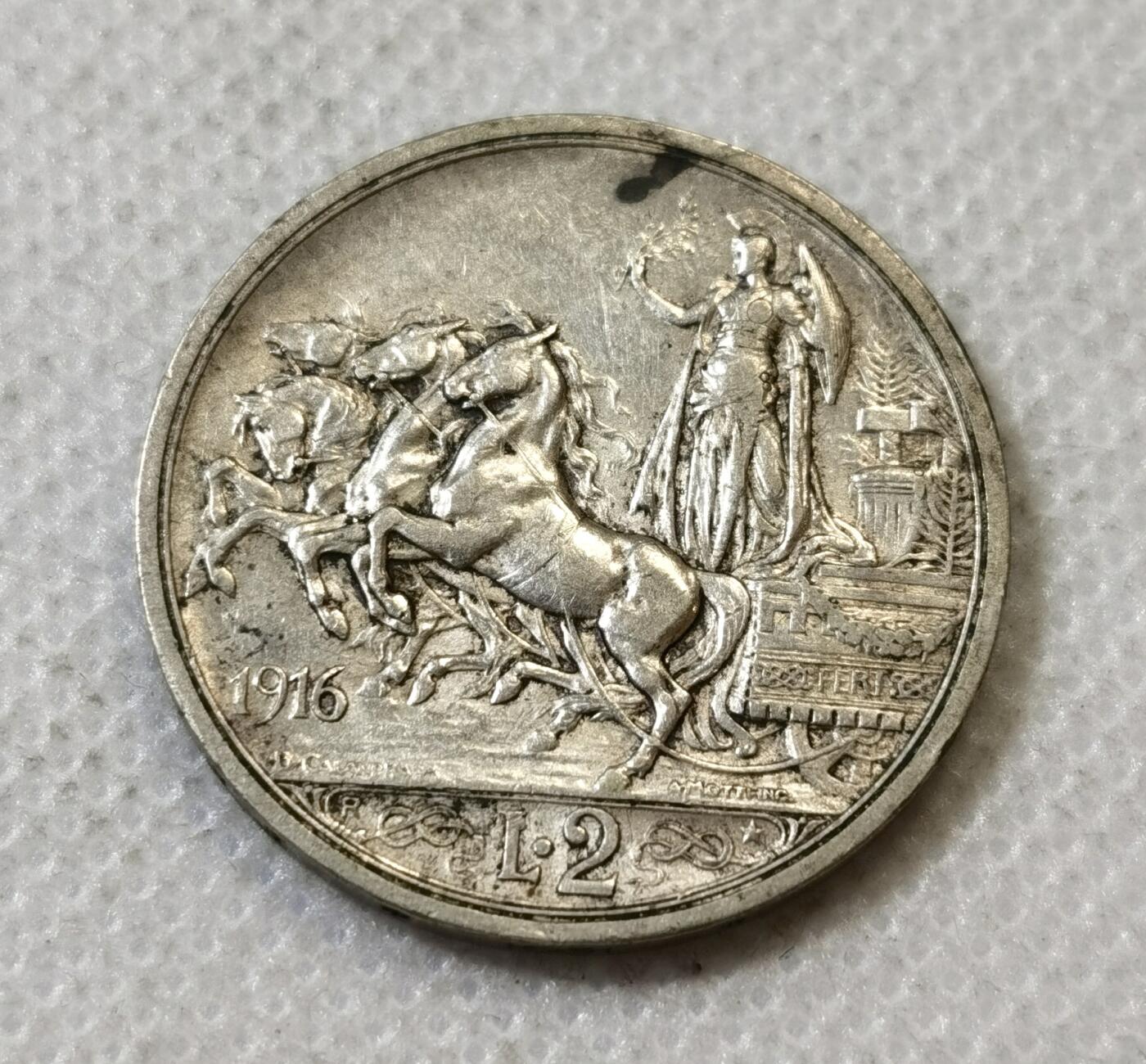 甄臻铺-世界币章拍卖（第45期）精品场拍品征集中，送拍享返佣金等优惠多多