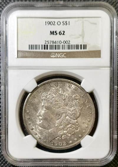 甄臻铺-世界币章拍卖（第45期）精品场拍品征集中，送拍享返佣金等优惠多多 - NGC-MS62 美国1902年O版摩根一元银币，双面酱彩五彩，较少见版本，低评了