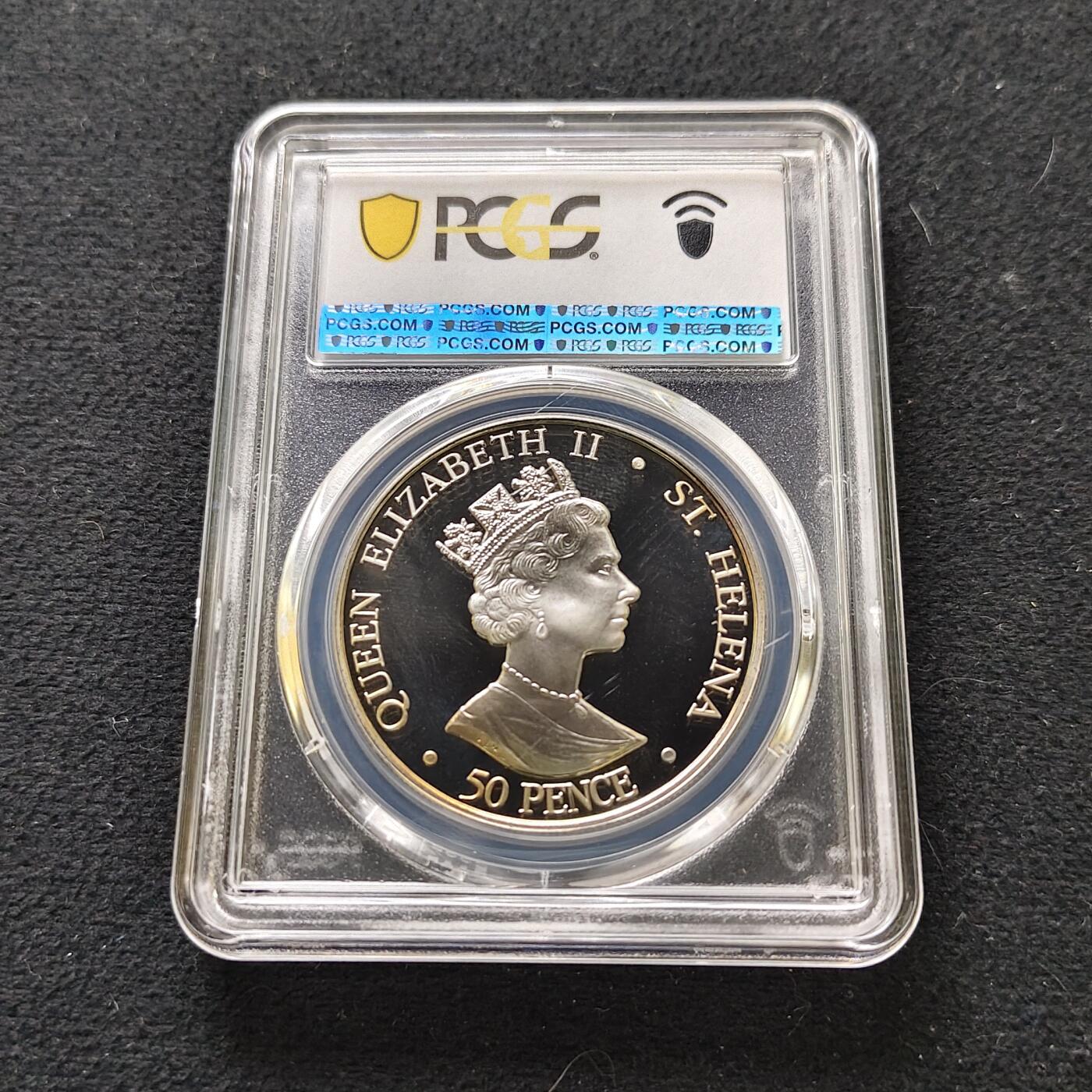 【全场包邮】纯粹捡漏拍489场（免费代拍第26场） 【收藏级·冠军分】圣赫勒拿2003年50便士女王加冕50周年纪念币-PCGS MS68