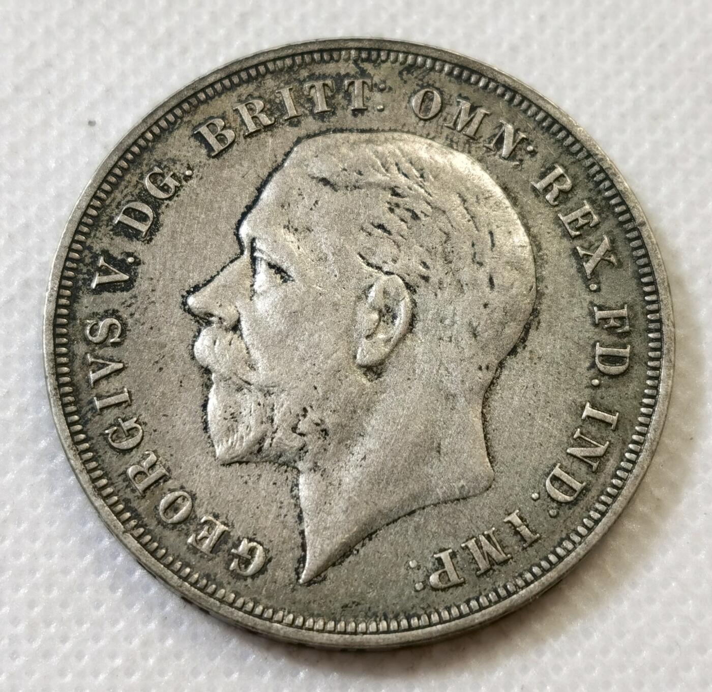 甄臻铺-世界币章拍卖（第45期）精品场拍品征集中，送拍享返佣金等优惠多多