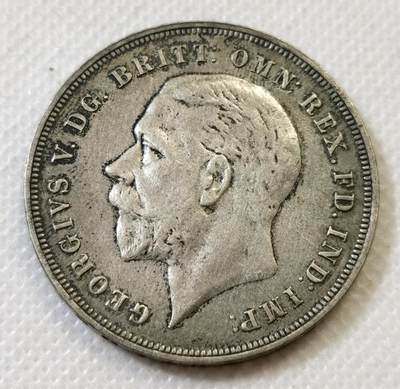 甄臻铺-世界币章拍卖（第45期）精品场拍品征集中，送拍享返佣金等优惠多多 - 英国 1935年 乔治五世 木马剑 1克朗 银币 欧洲老包浆